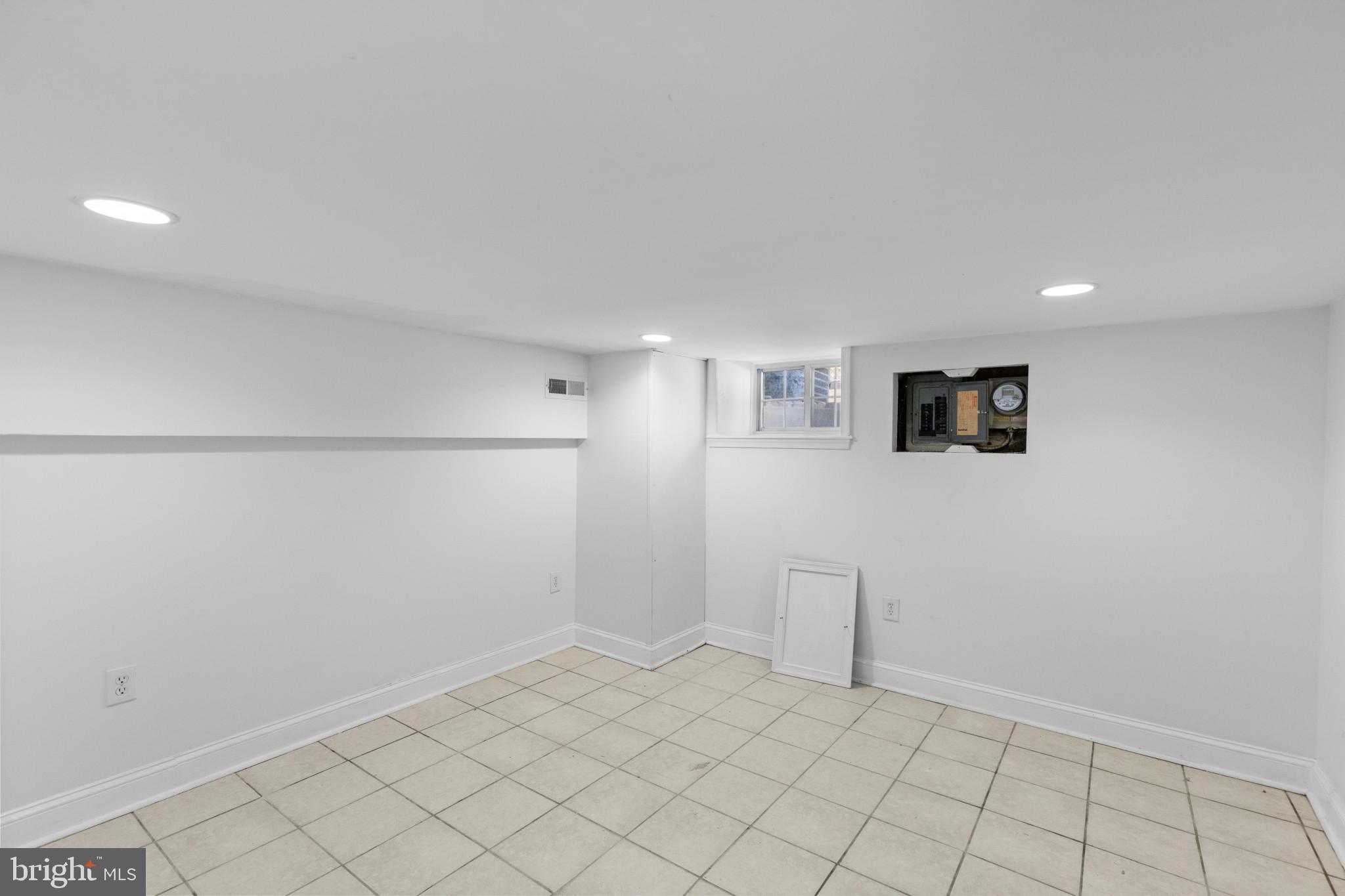 MCELDERRY PARK - Residential