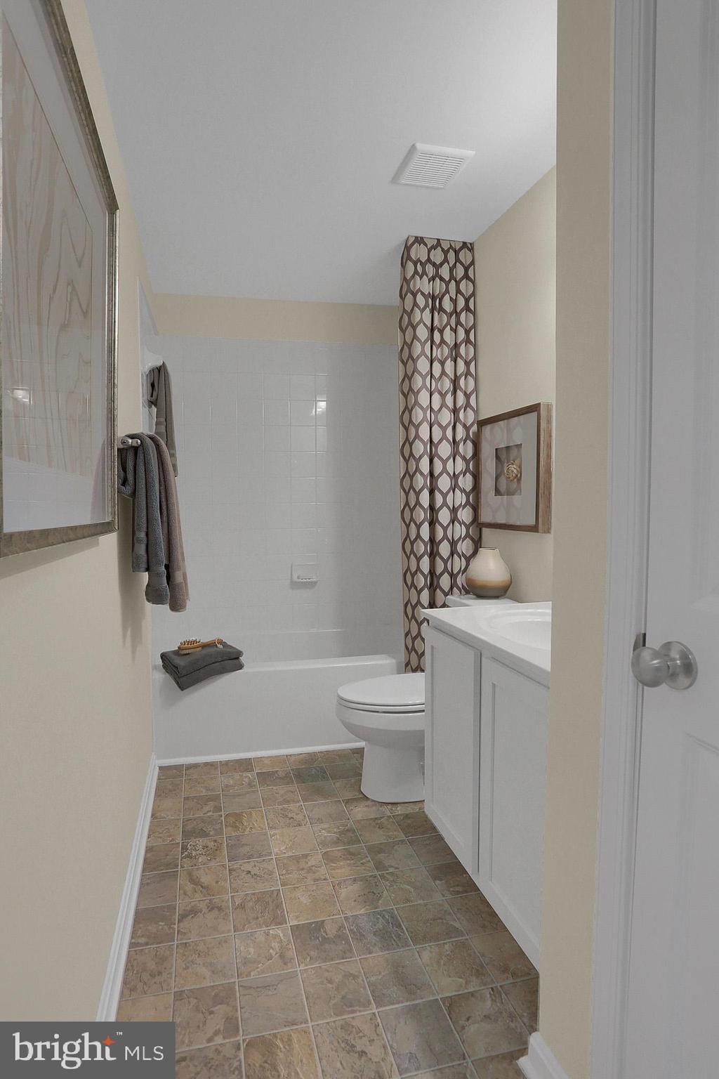 PHEASANT RUN - Residential