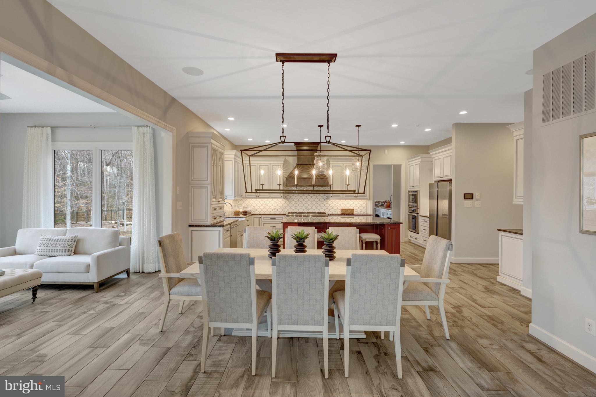 SENECA GREEN - Residential