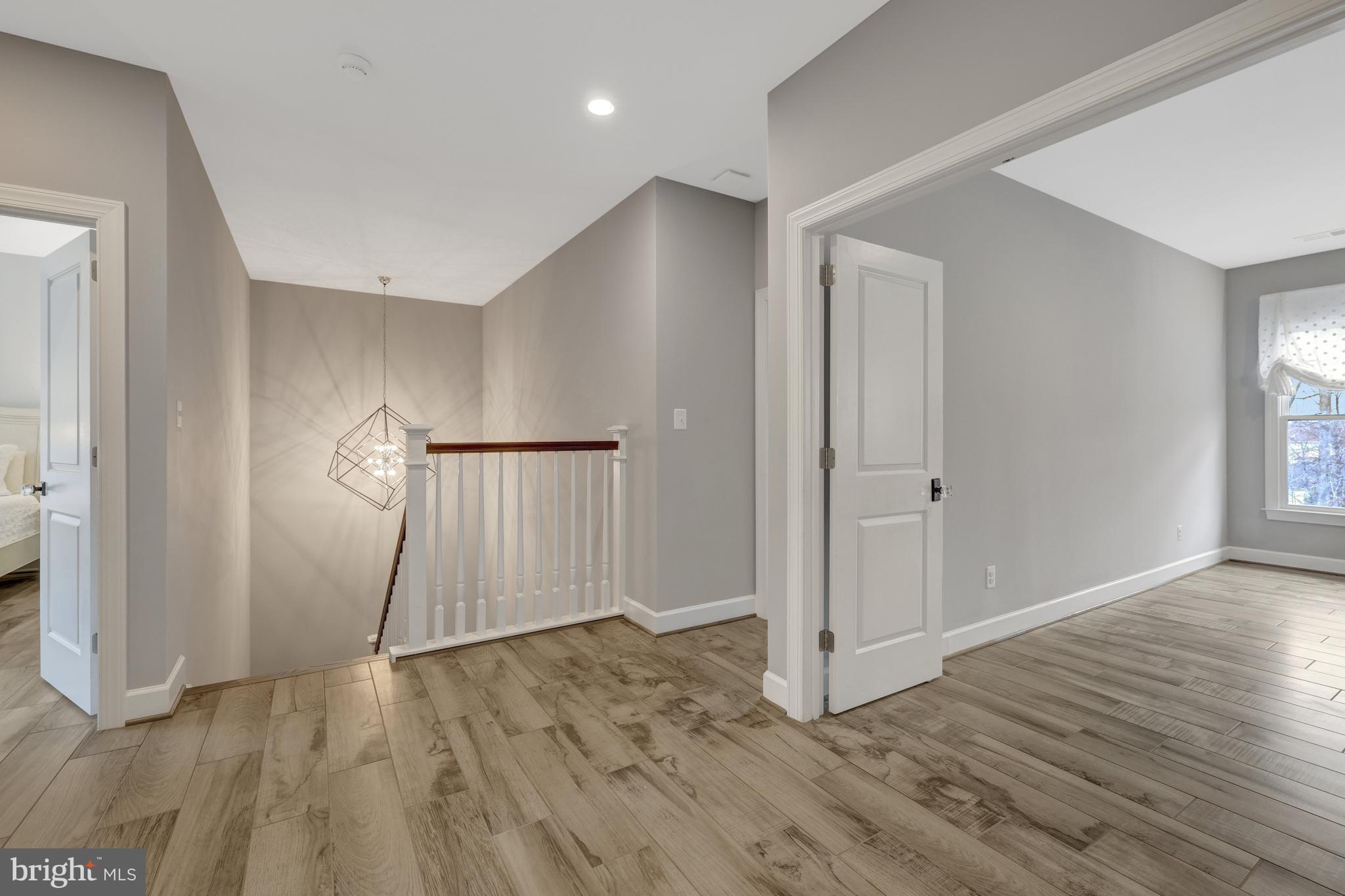 SENECA GREEN - Residential
