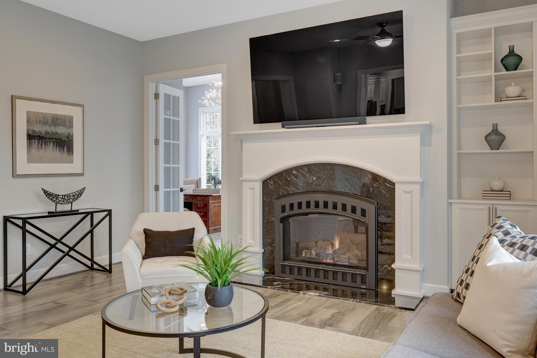 SENECA GREEN - Residential