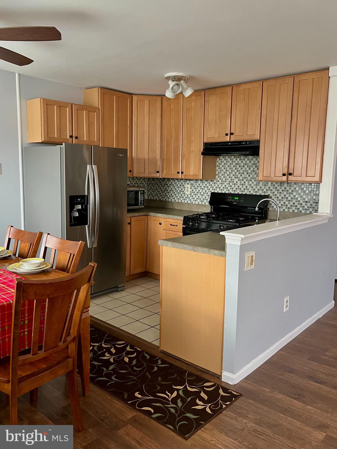 NORTHRIDGE ESTATES - Residential