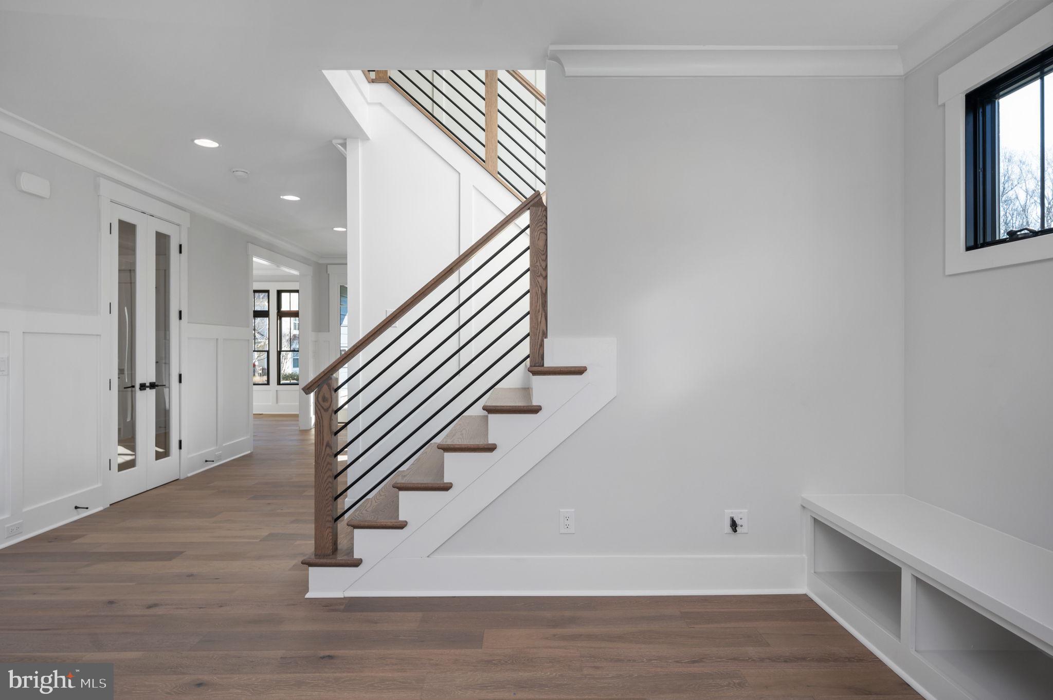EAST VIENNA WOODS - Residential