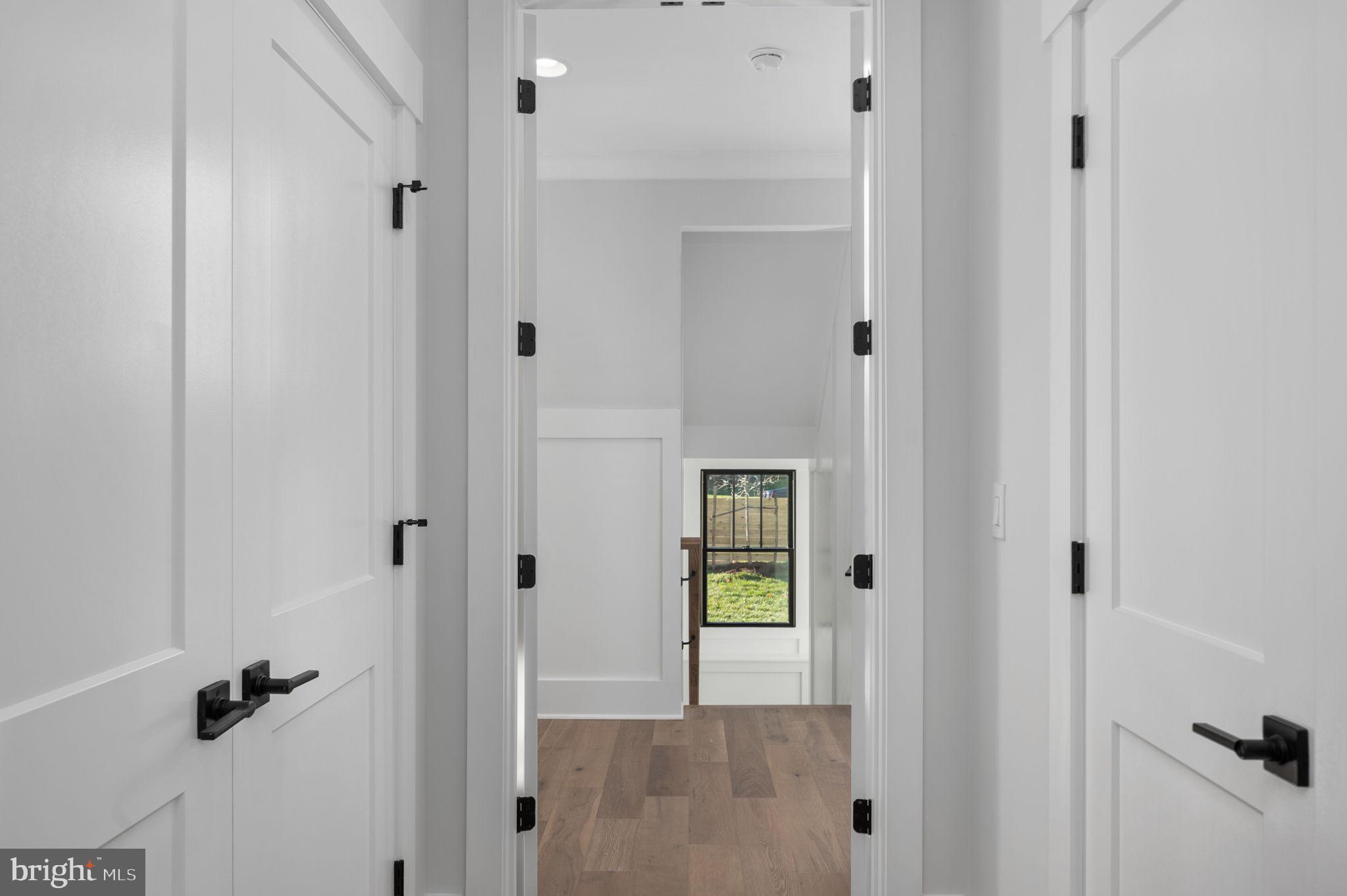 EAST VIENNA WOODS - Residential