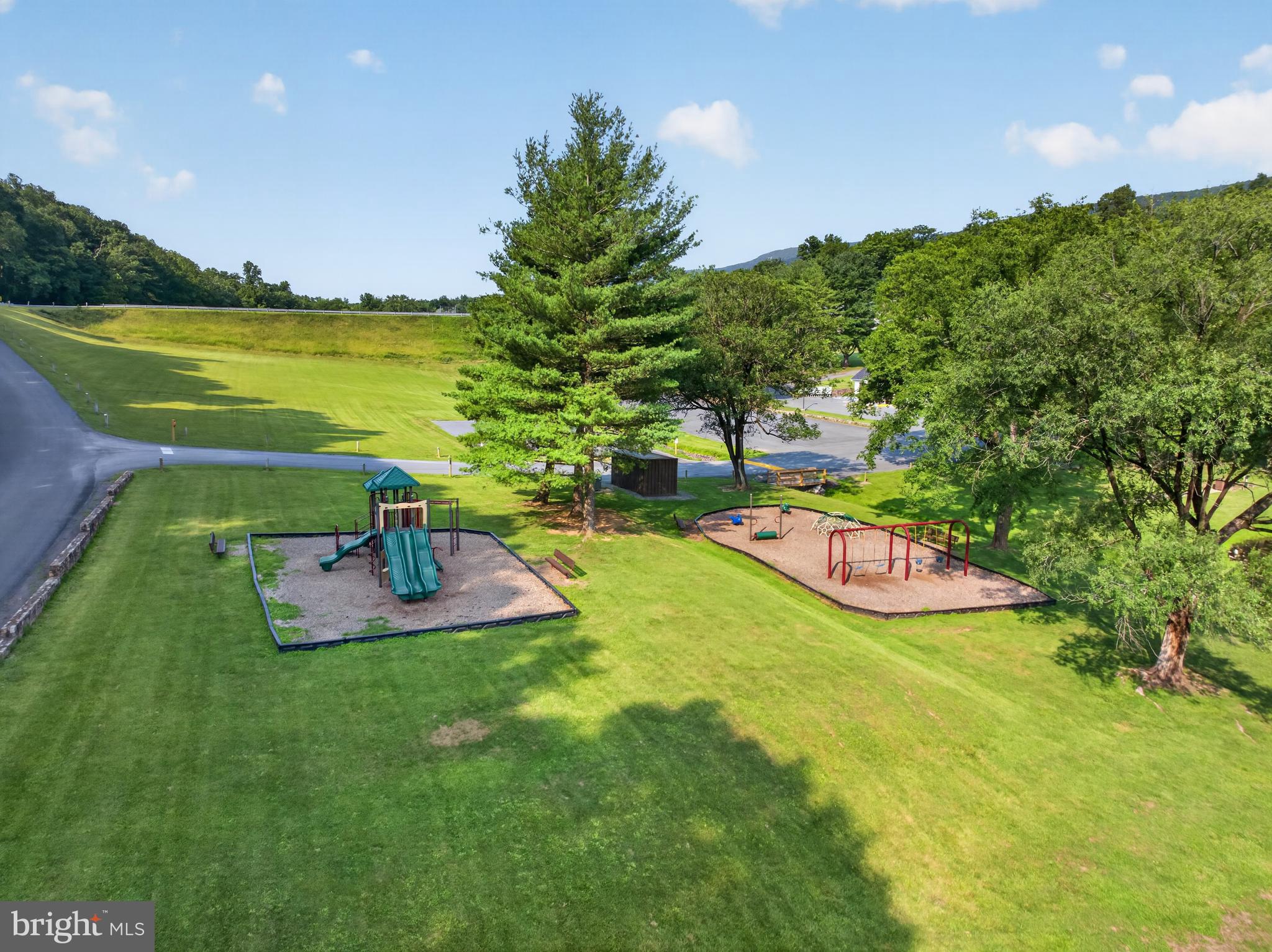 SHAWNEELAND - Residential