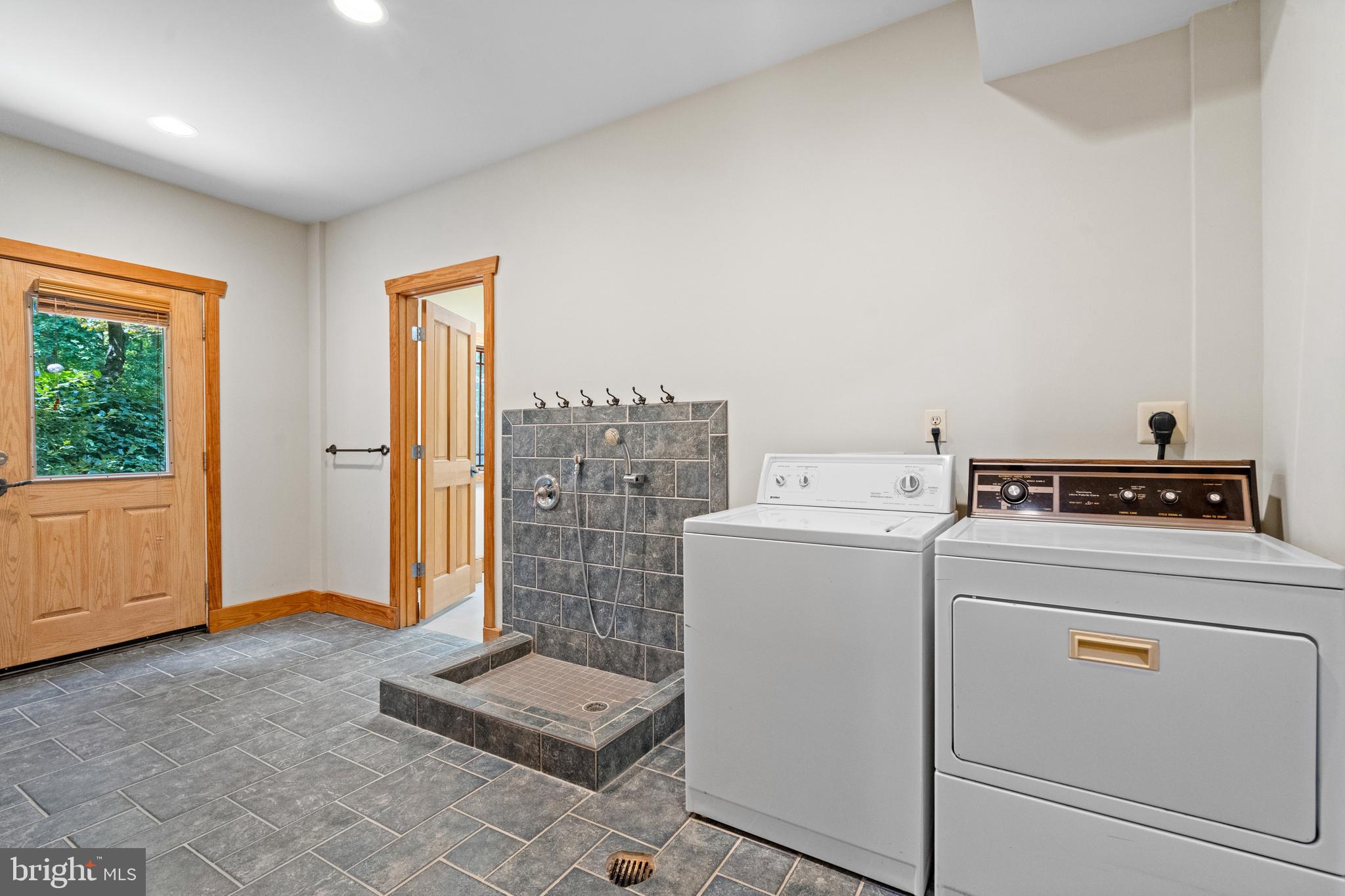 OFFUTT HOME TRACT - Residential