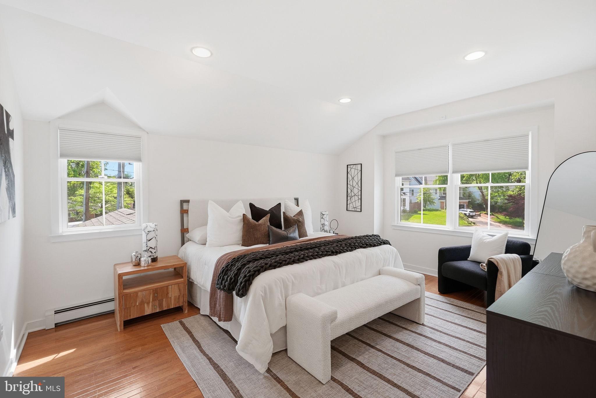 ARLINGWOOD - Residential