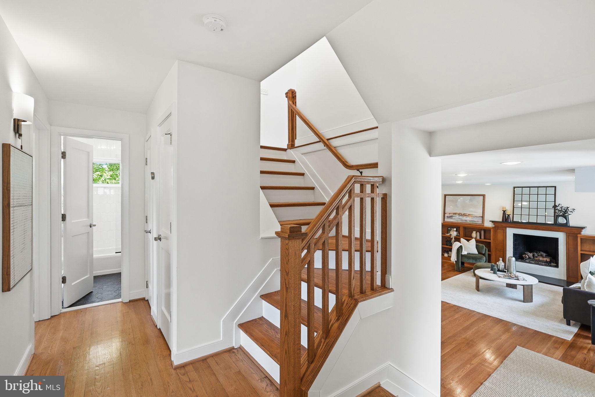 ARLINGWOOD - Residential