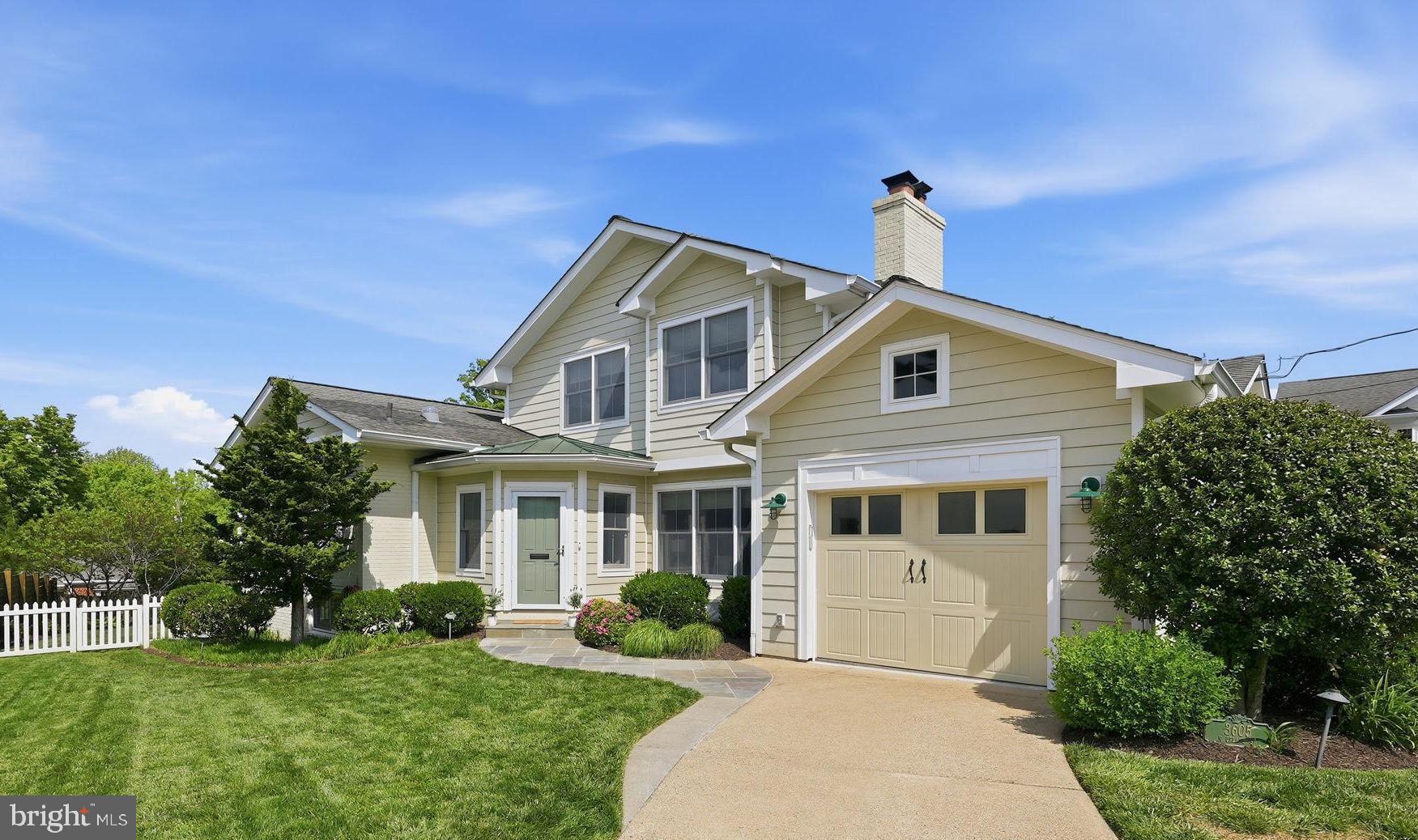 ARLINGWOOD - Residential