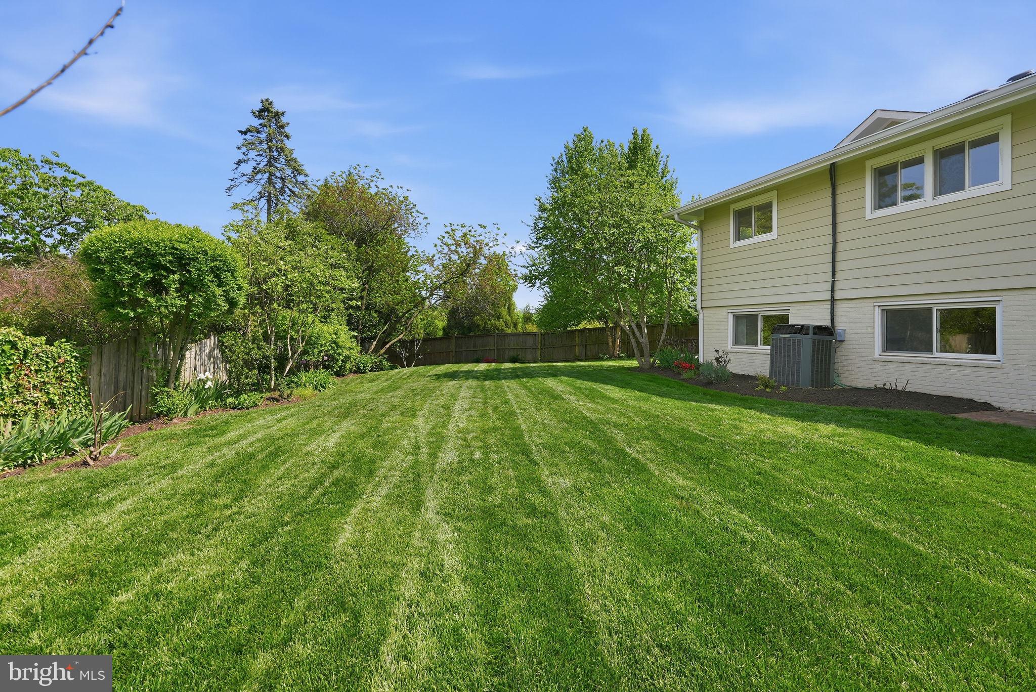 ARLINGWOOD - Residential
