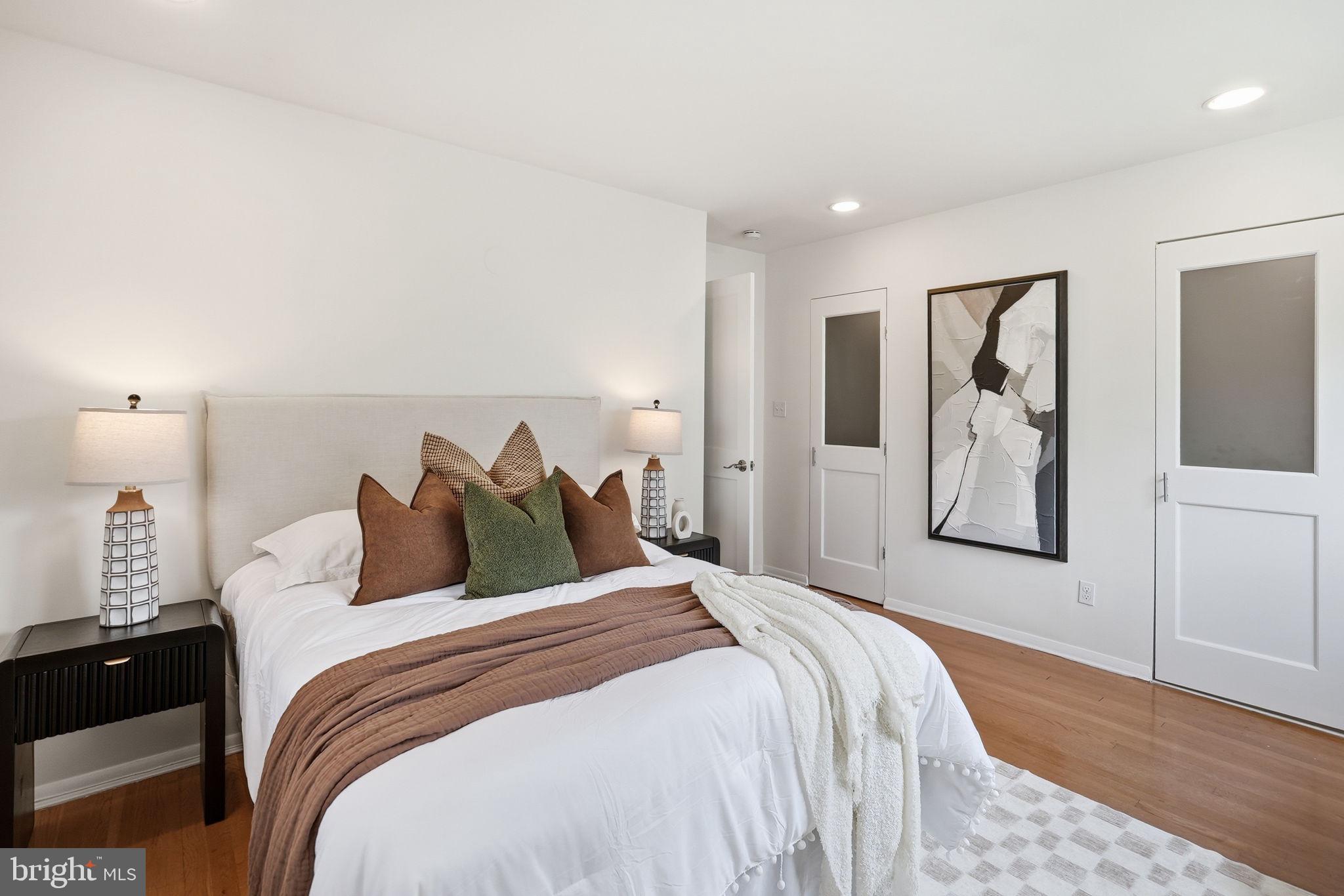 ARLINGWOOD - Residential