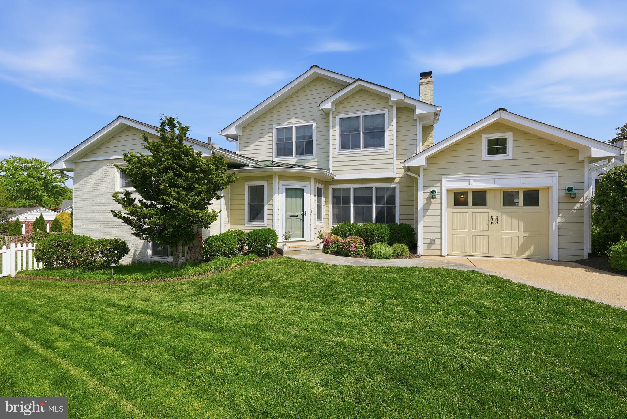 ARLINGWOOD - Residential