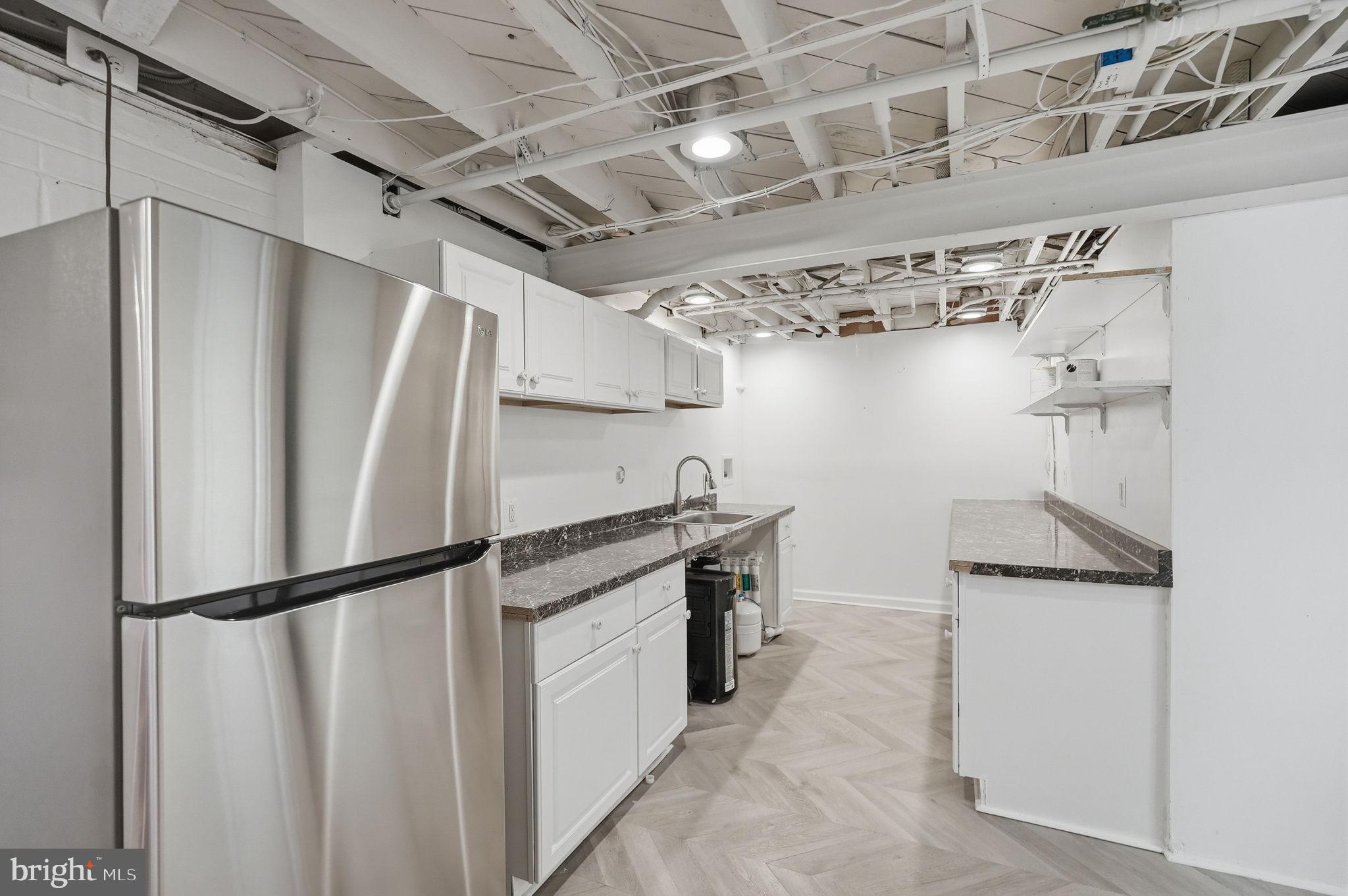 ARLINGWOOD - Residential
