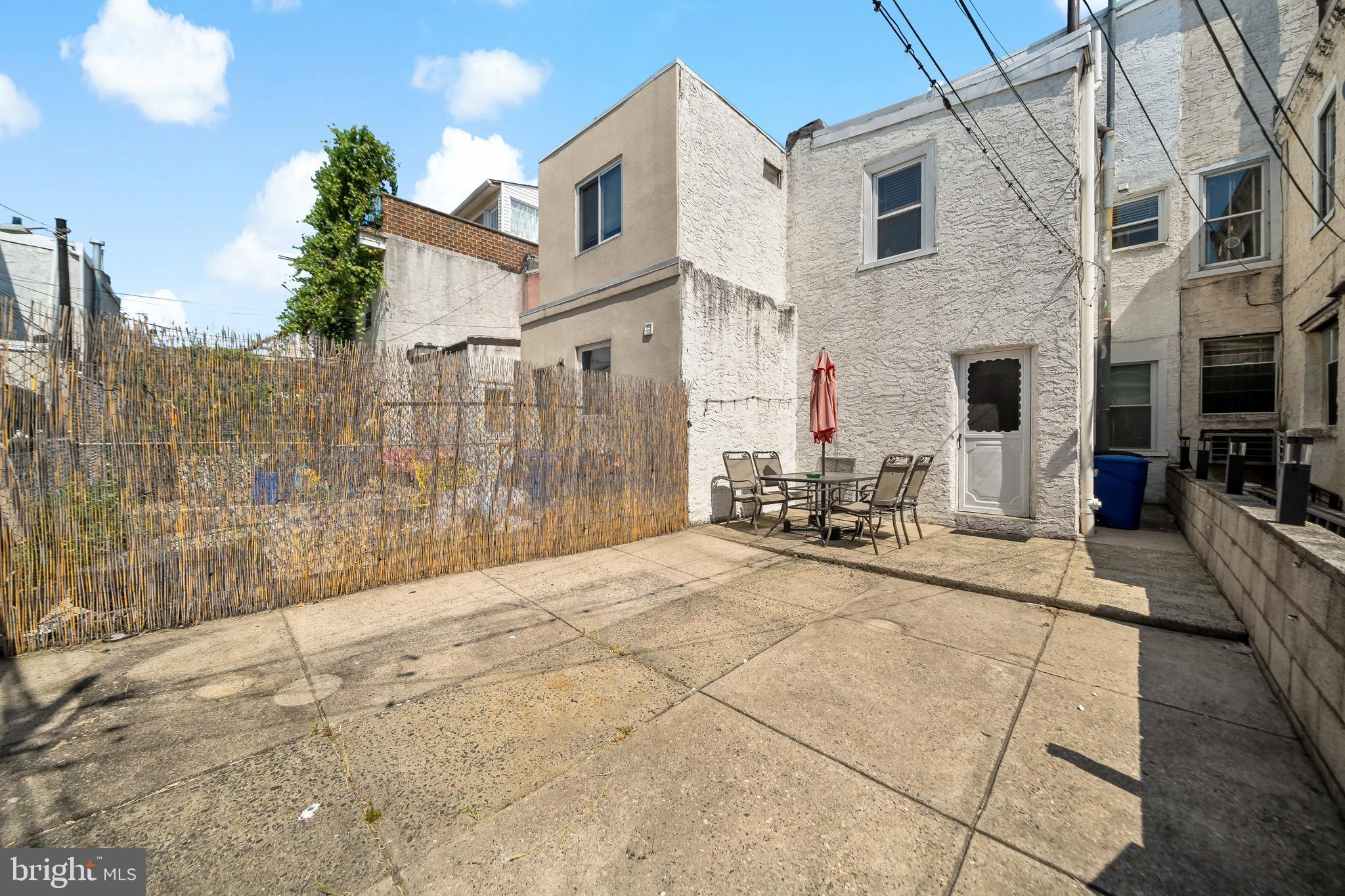EAST PASSYUNK CROSSING - Residential Income