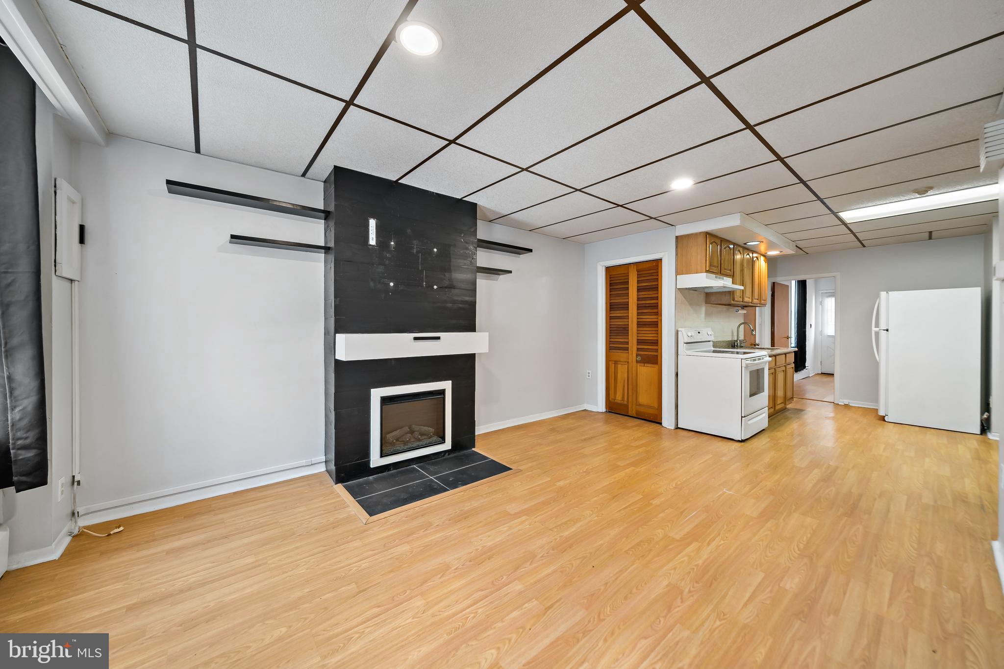 EAST PASSYUNK CROSSING - Residential Income