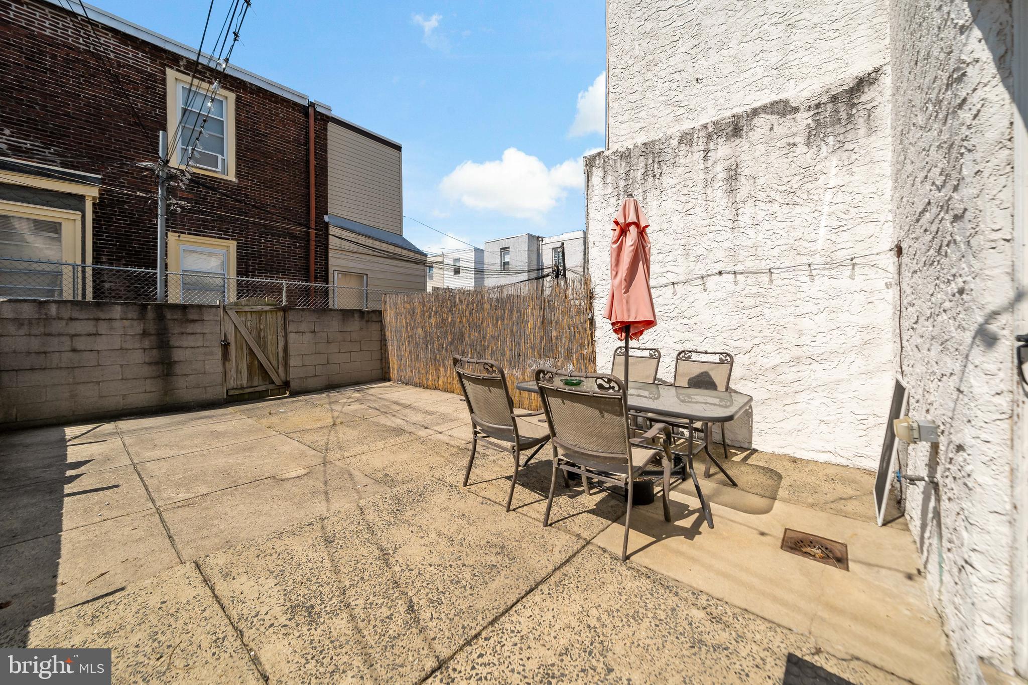 EAST PASSYUNK CROSSING - Residential Income