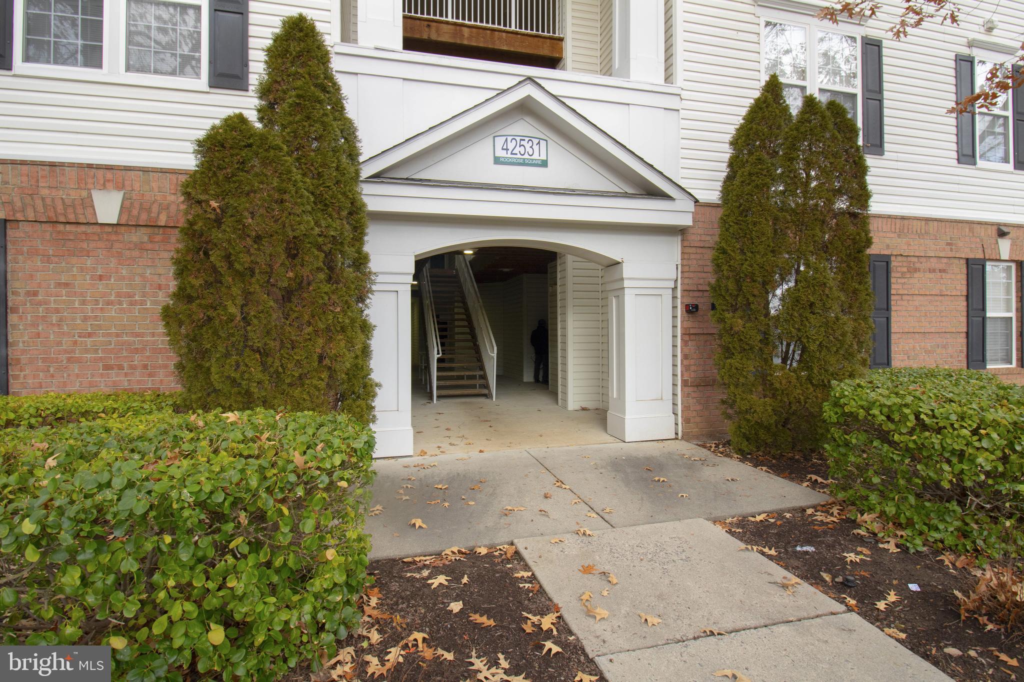 SUMMERFIELD - Residential Lease