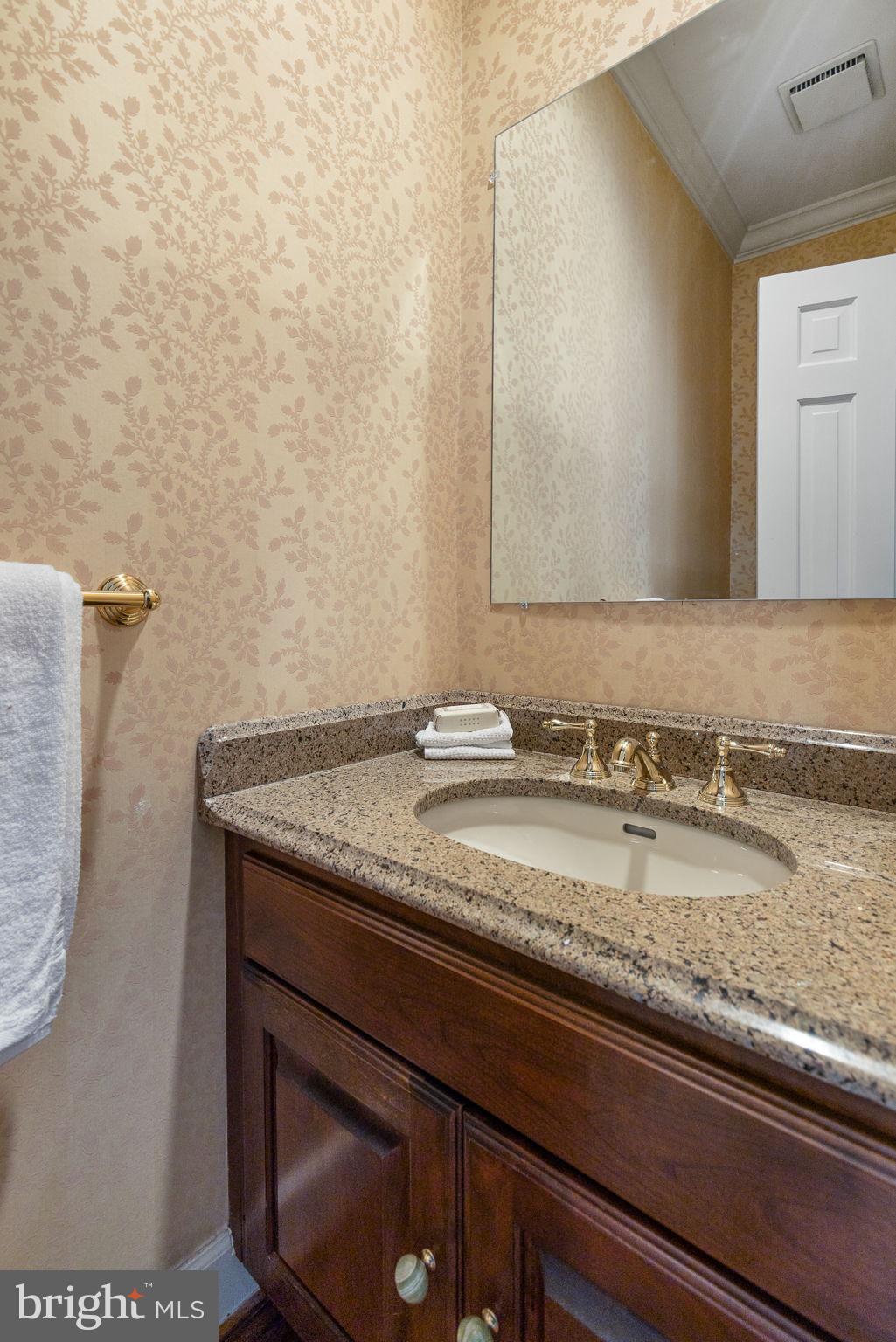 OLD TOWN ALEXANDRIA - Residential