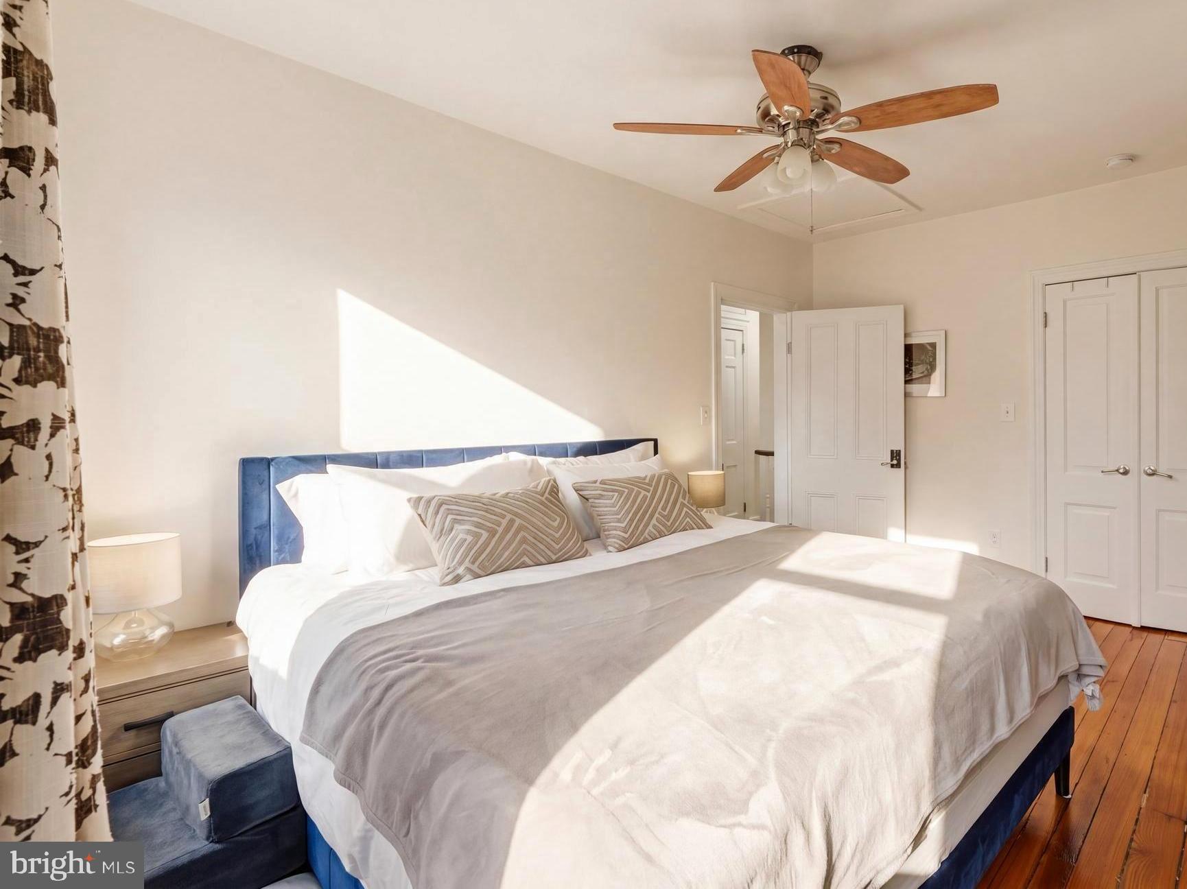 CAPITOL HILL - Residential