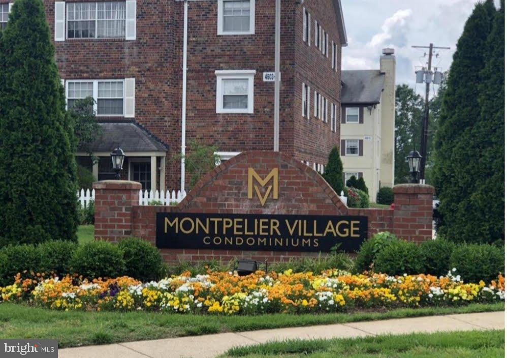 MONTPELIER VILLAGE - Residential