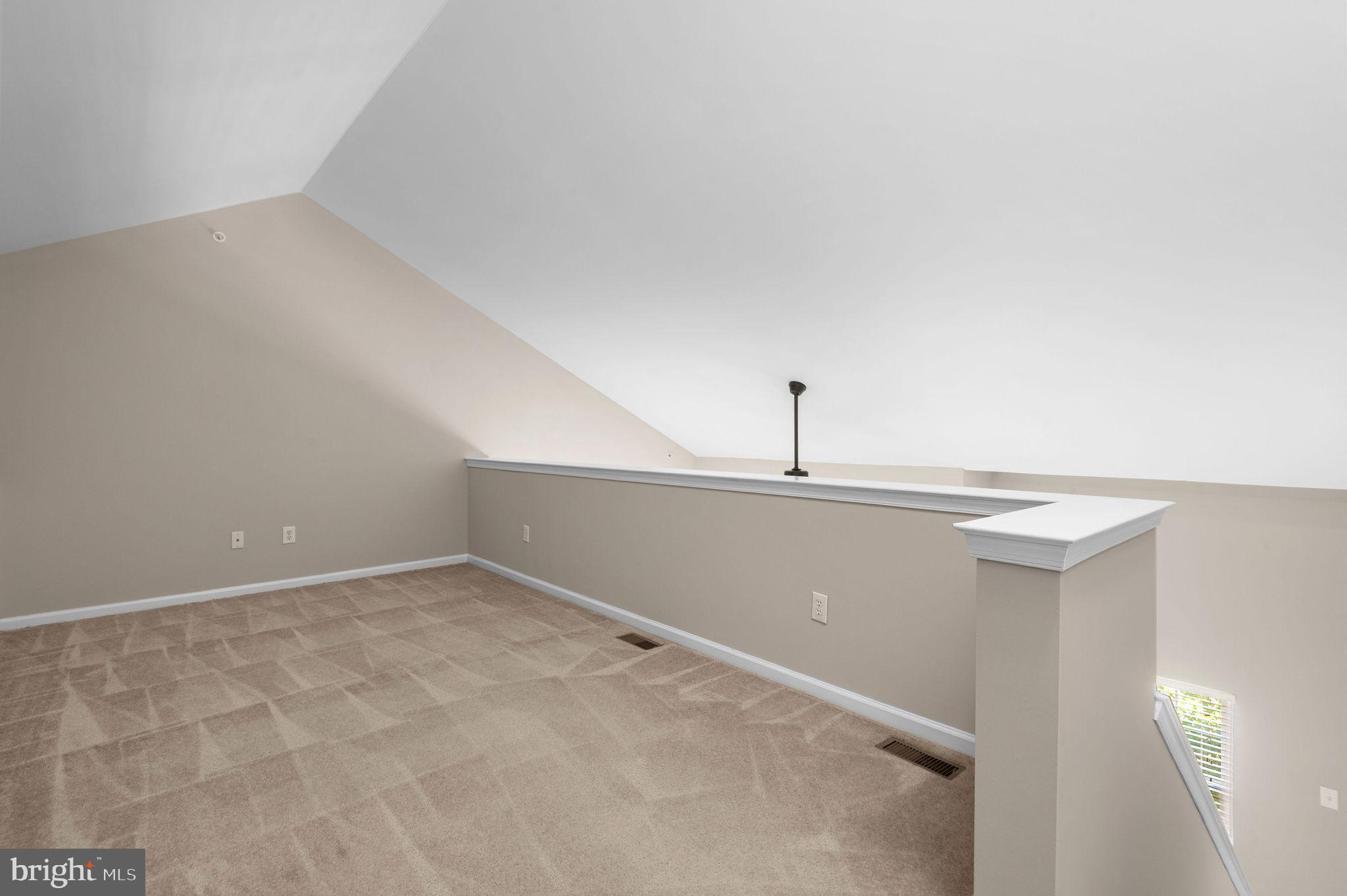 BLUESTONE CREEK - Residential