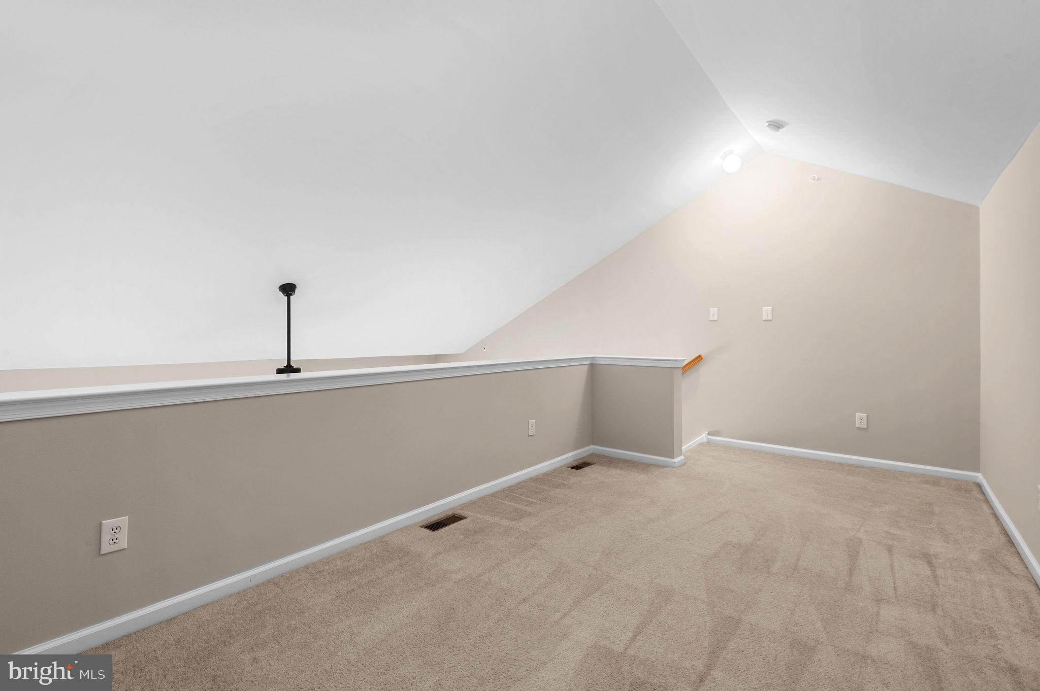 BLUESTONE CREEK - Residential