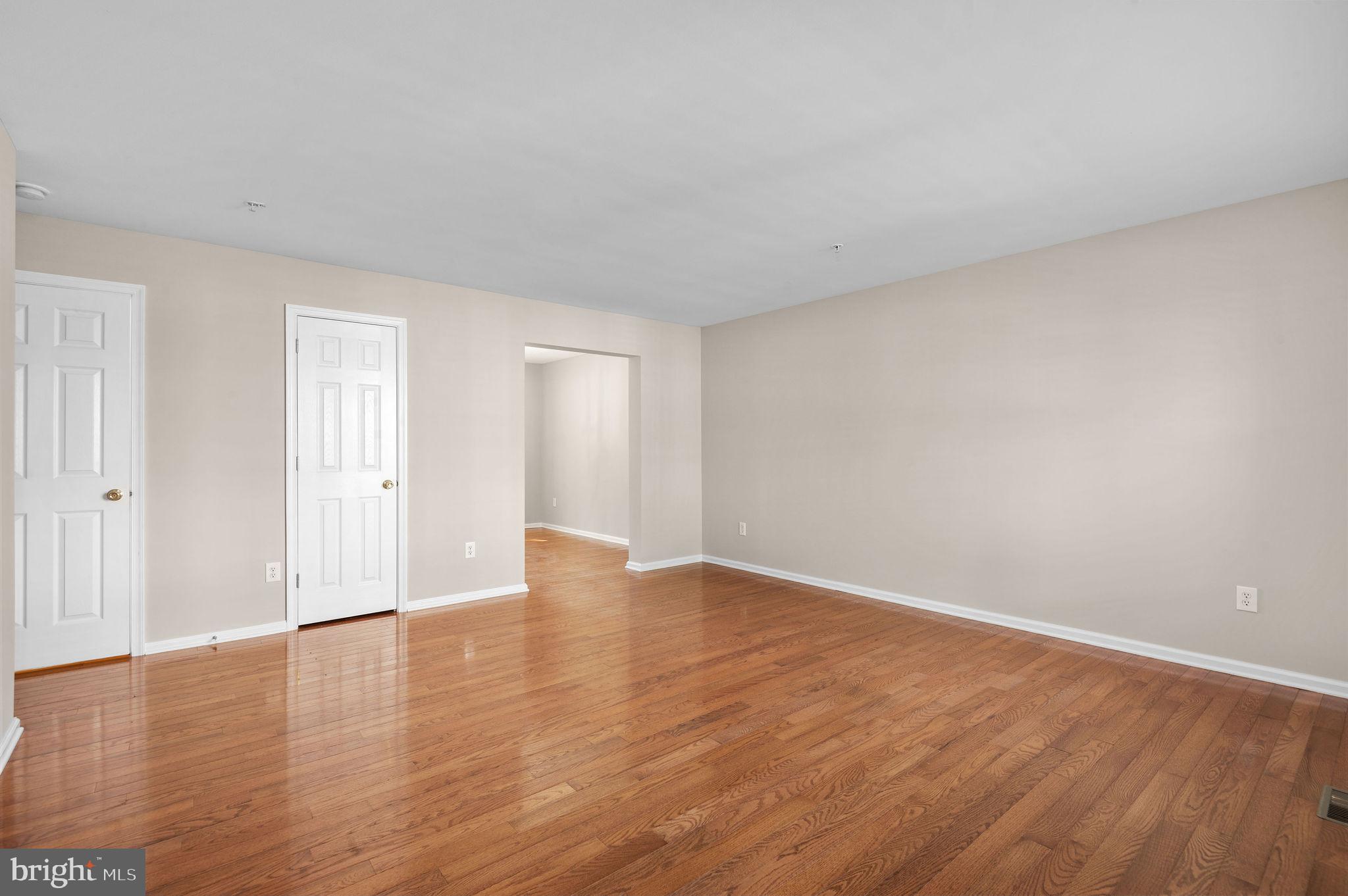 BLUESTONE CREEK - Residential