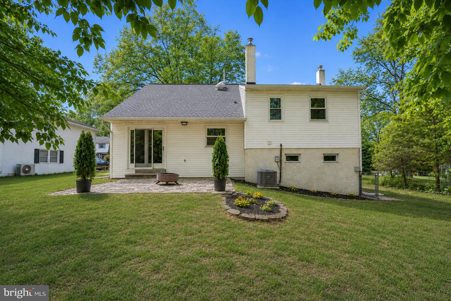 BRITTANY FARMS - Residential