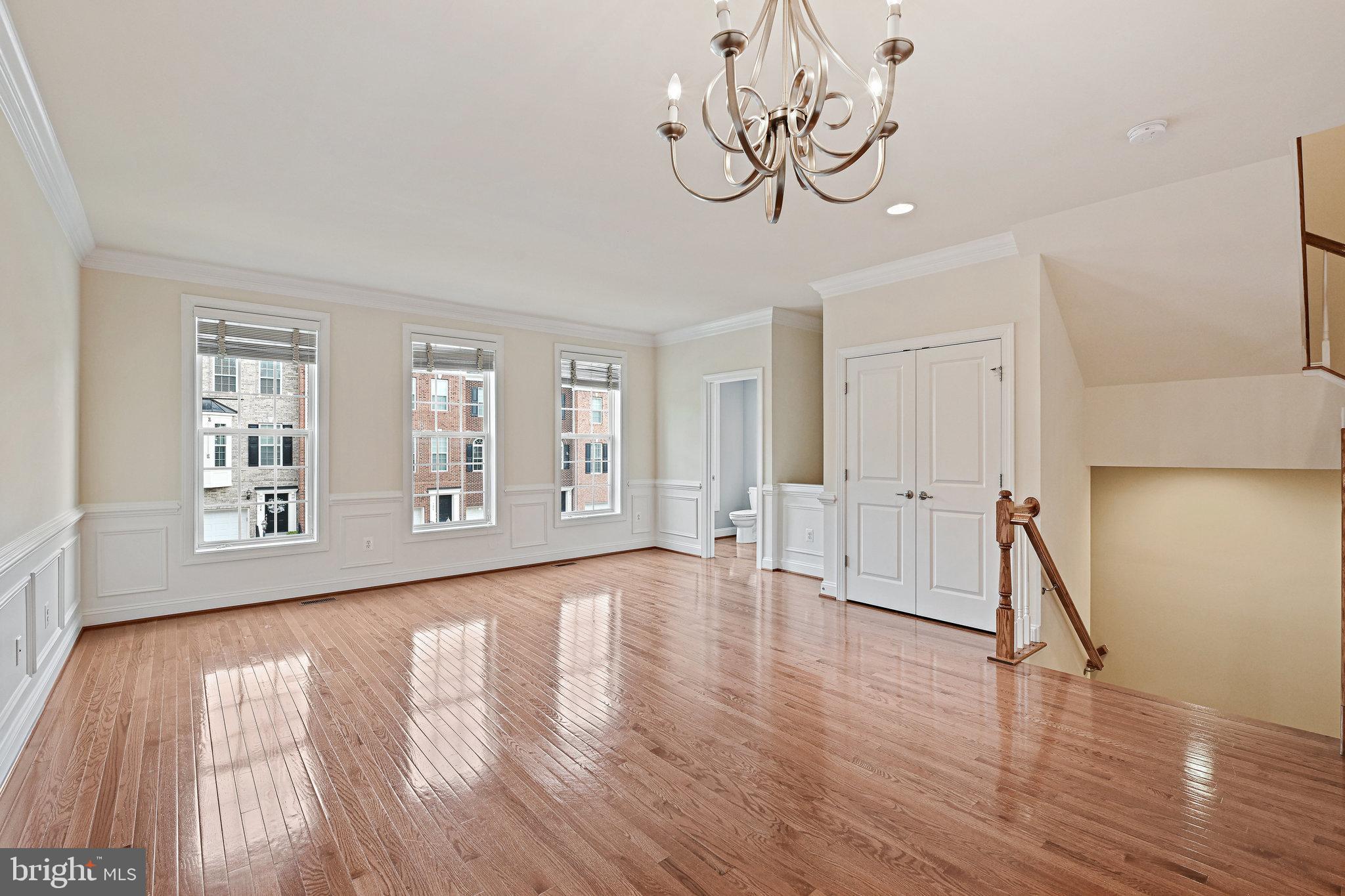 KINCAID FOREST - Residential Lease