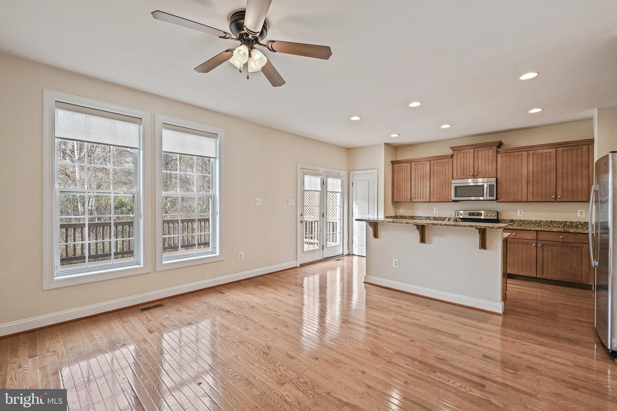 KINCAID FOREST - Residential Lease