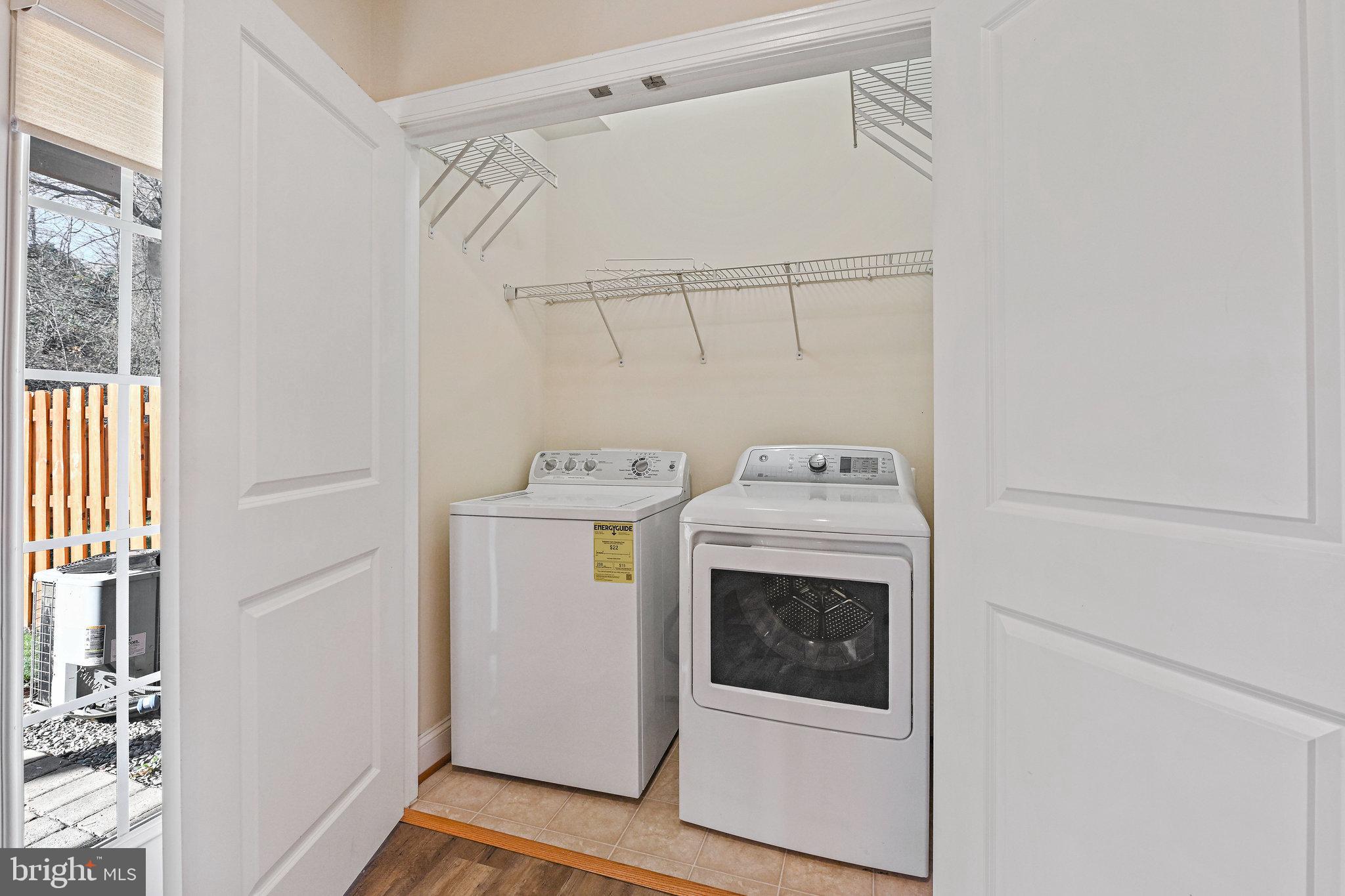 KINCAID FOREST - Residential Lease