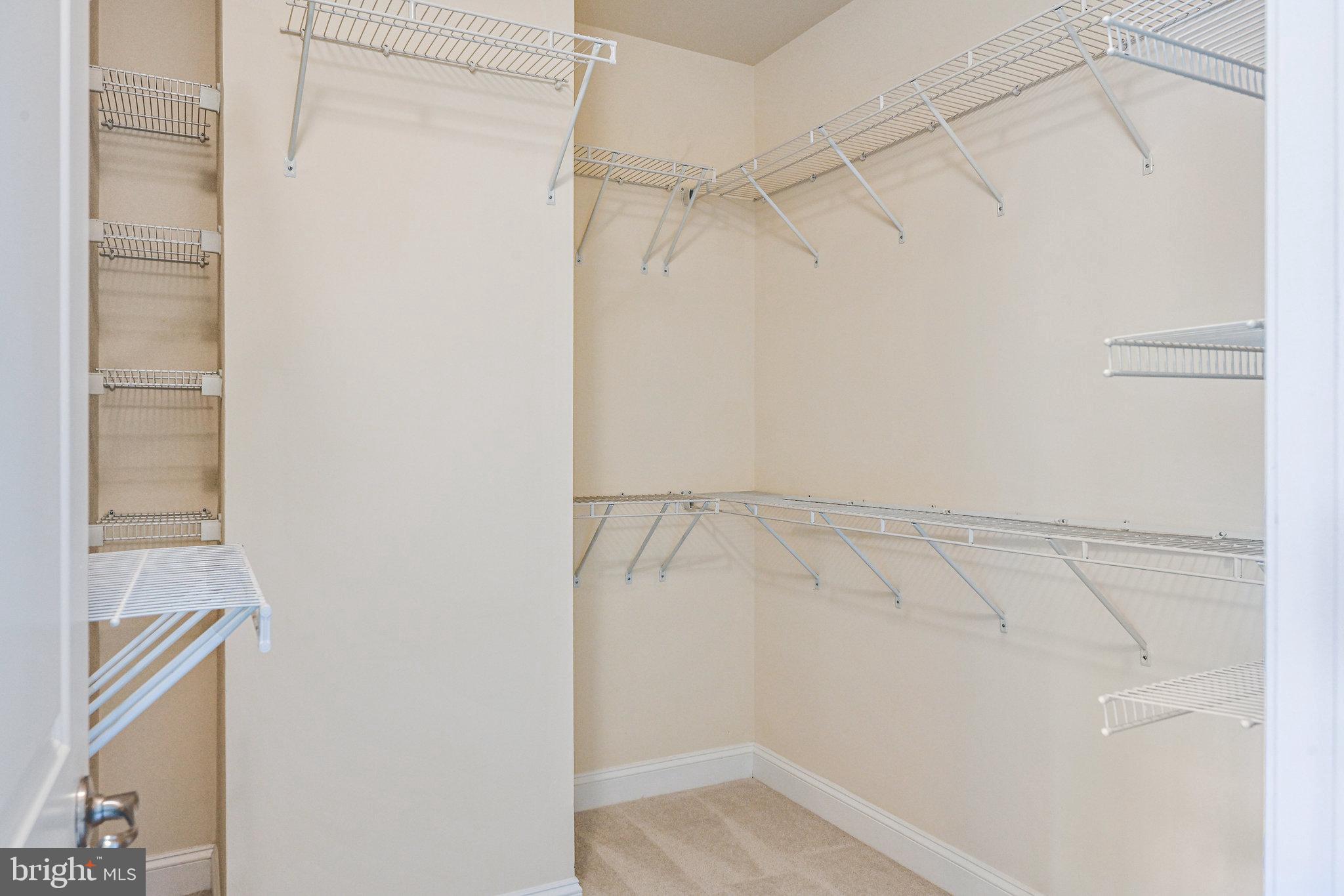 KINCAID FOREST - Residential Lease