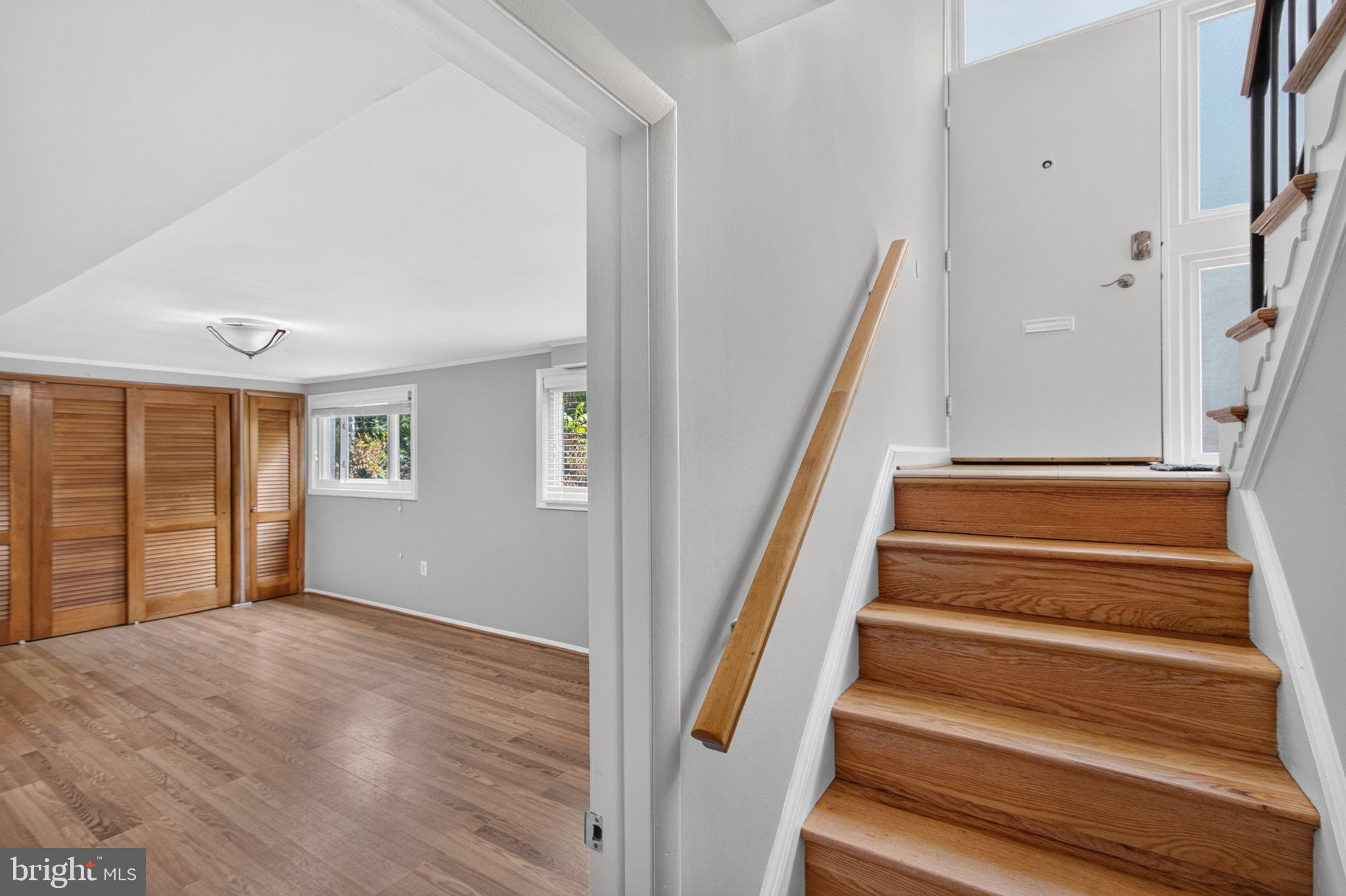 WILDWOOD MANOR - Residential