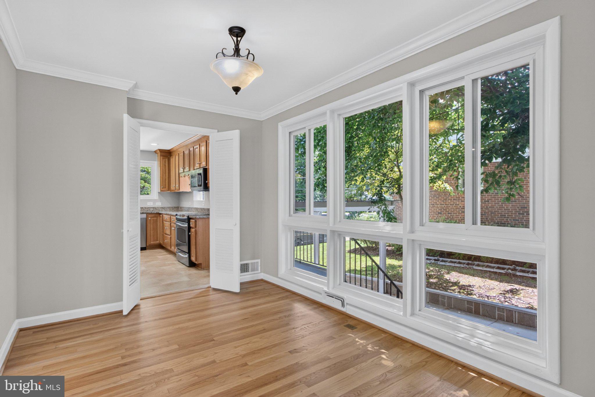 WILDWOOD MANOR - Residential