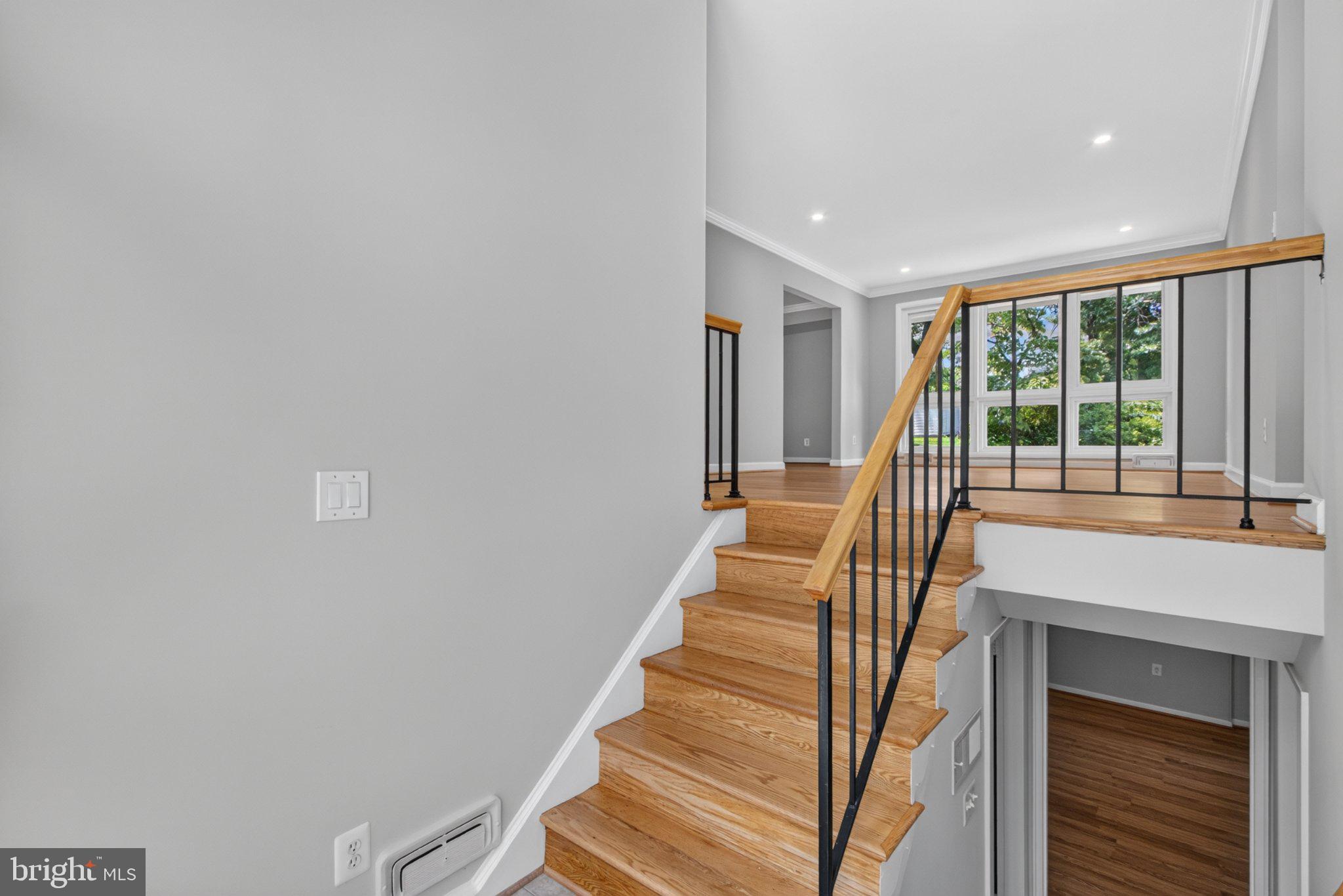 WILDWOOD MANOR - Residential