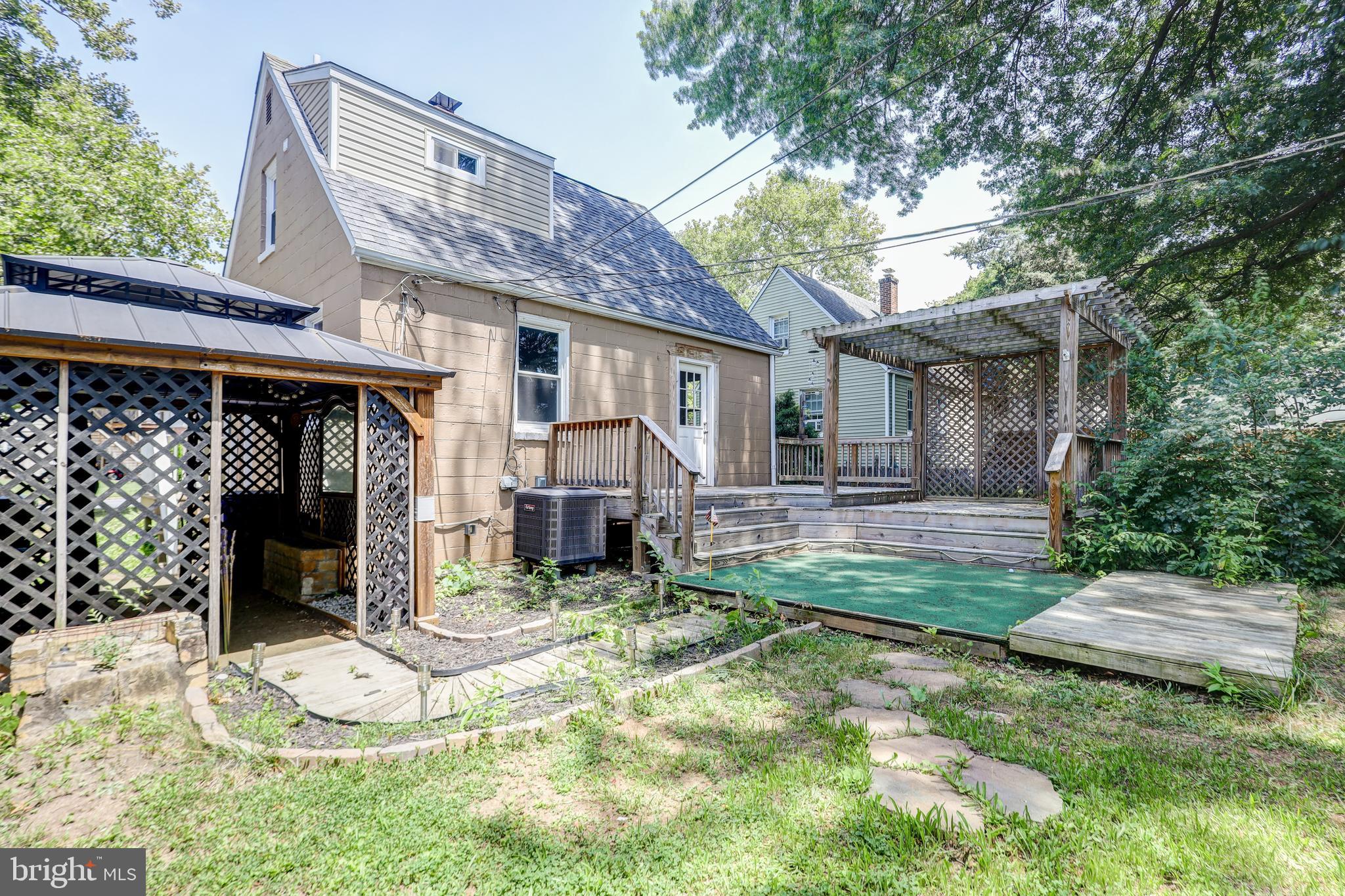 CARROLL HEIGHTS - Residential