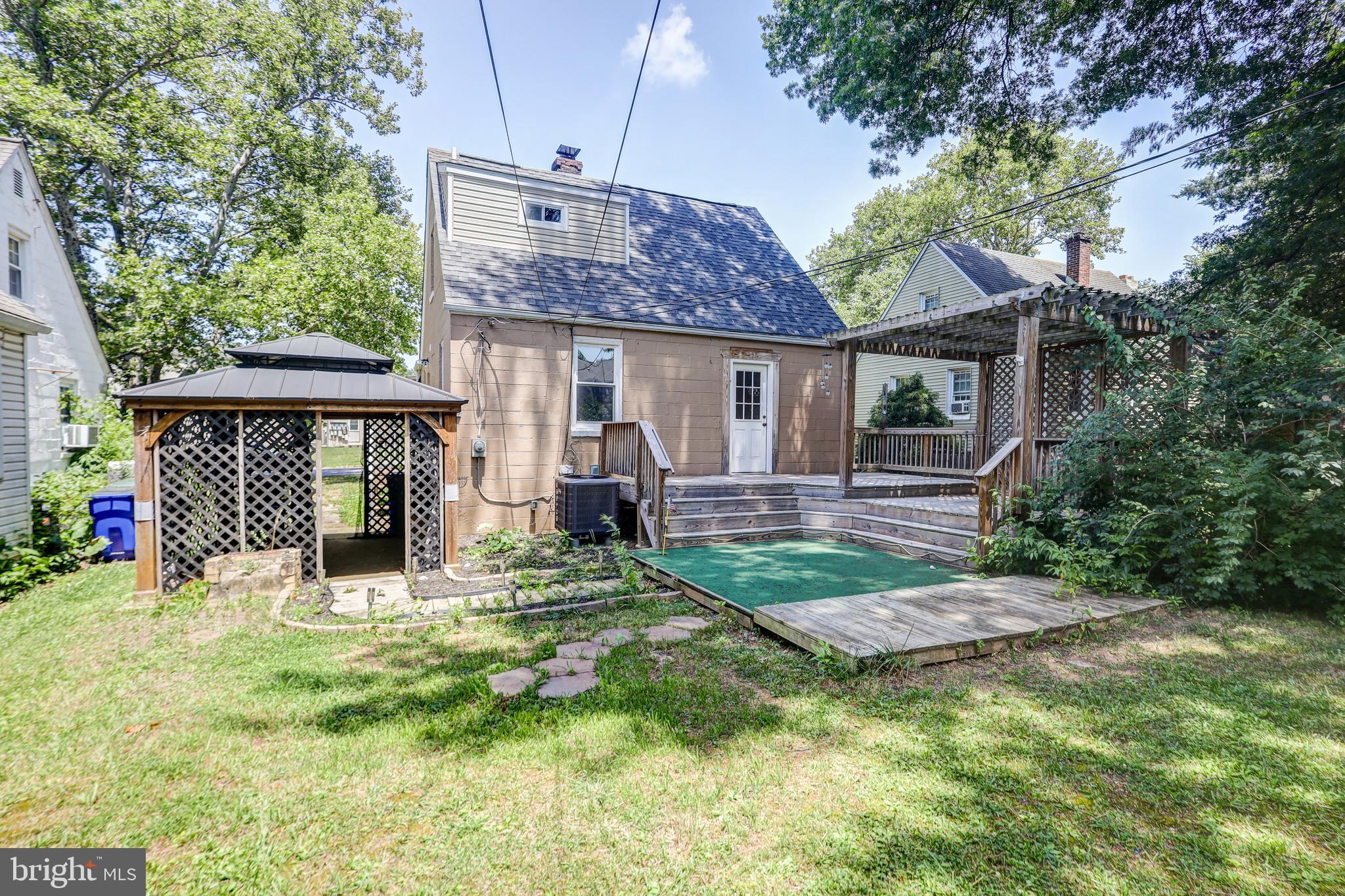 CARROLL HEIGHTS - Residential