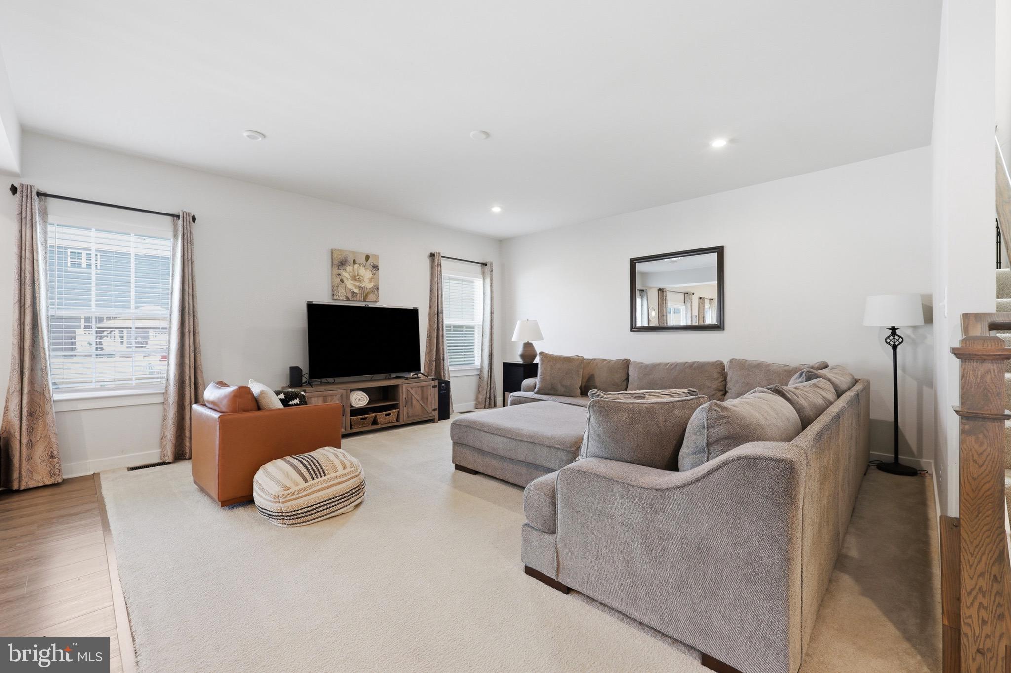 THE LAKES AT MARTINSBURG - Residential