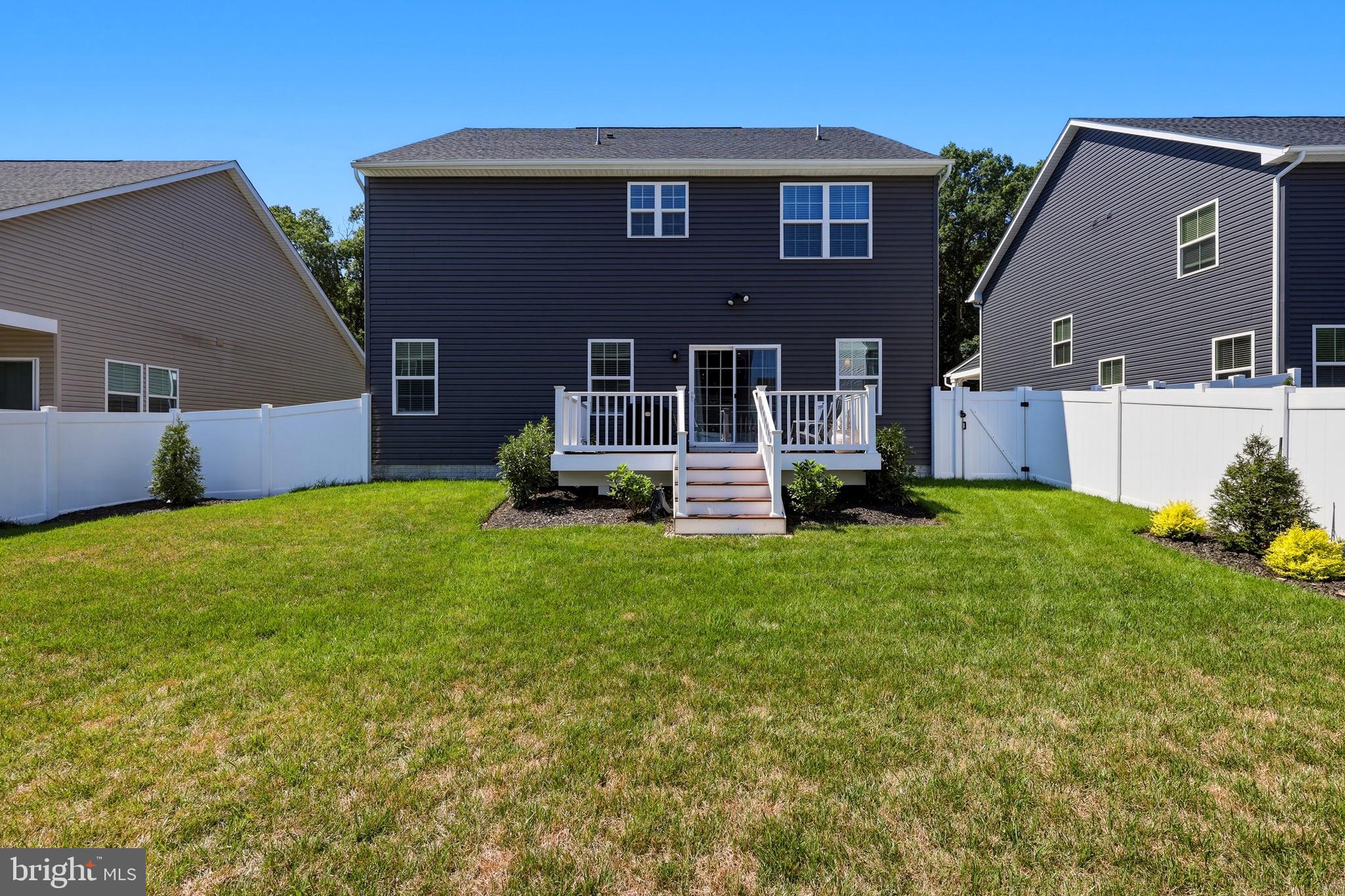 THE LAKES AT MARTINSBURG - Residential