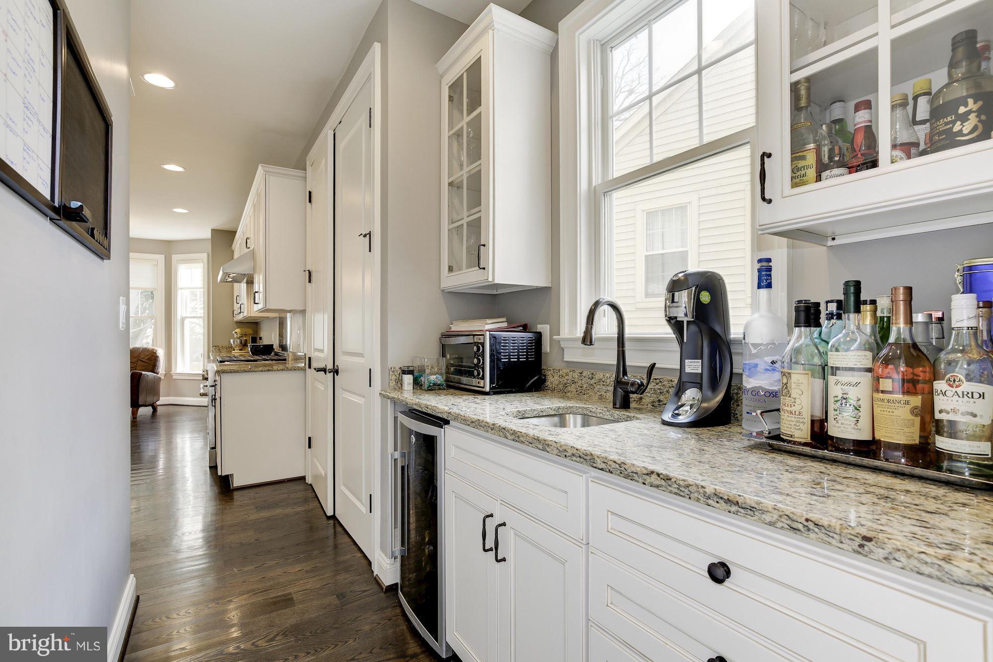 GLEN MAR PARK - Residential