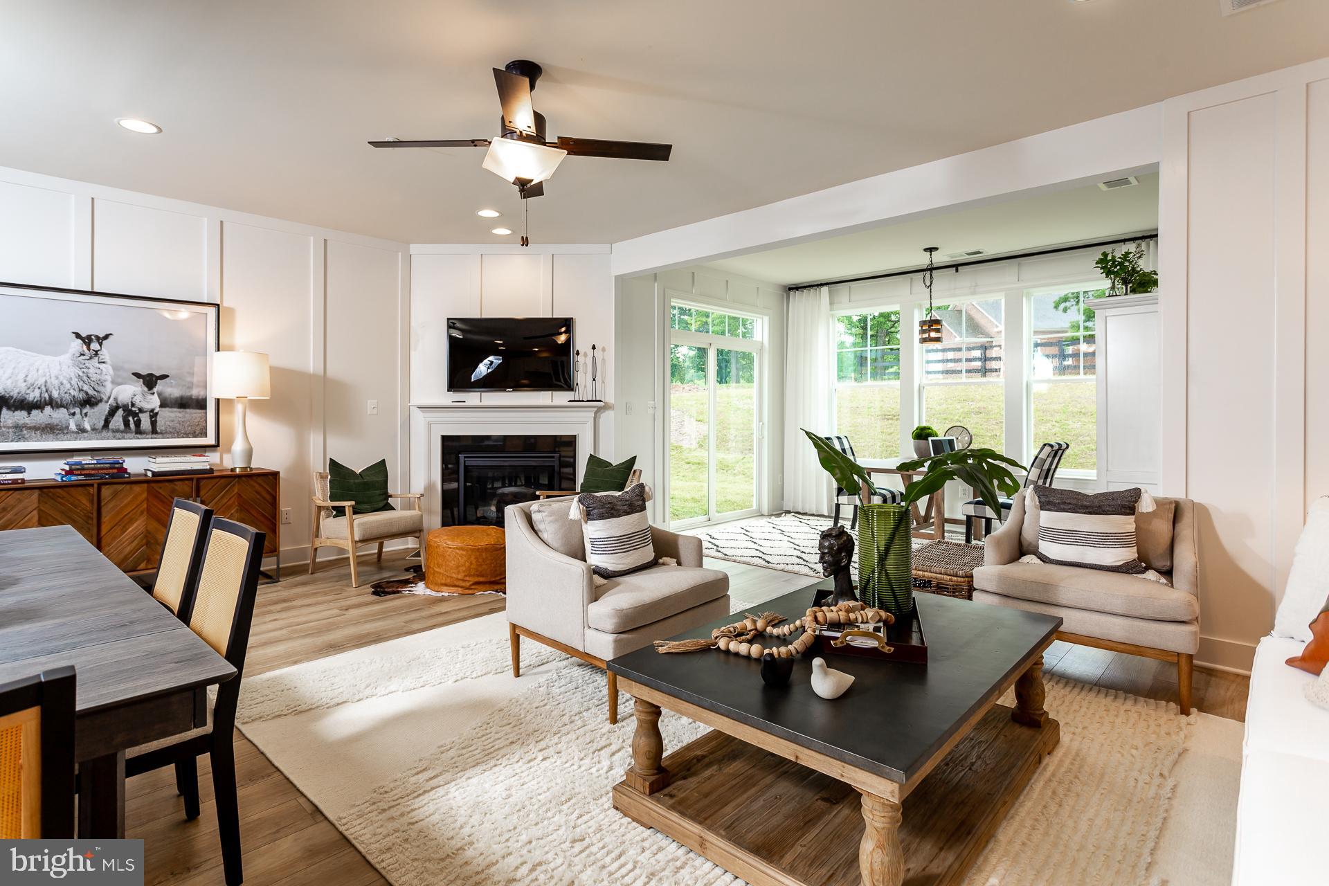 ROSEHILL MANOR - Residential