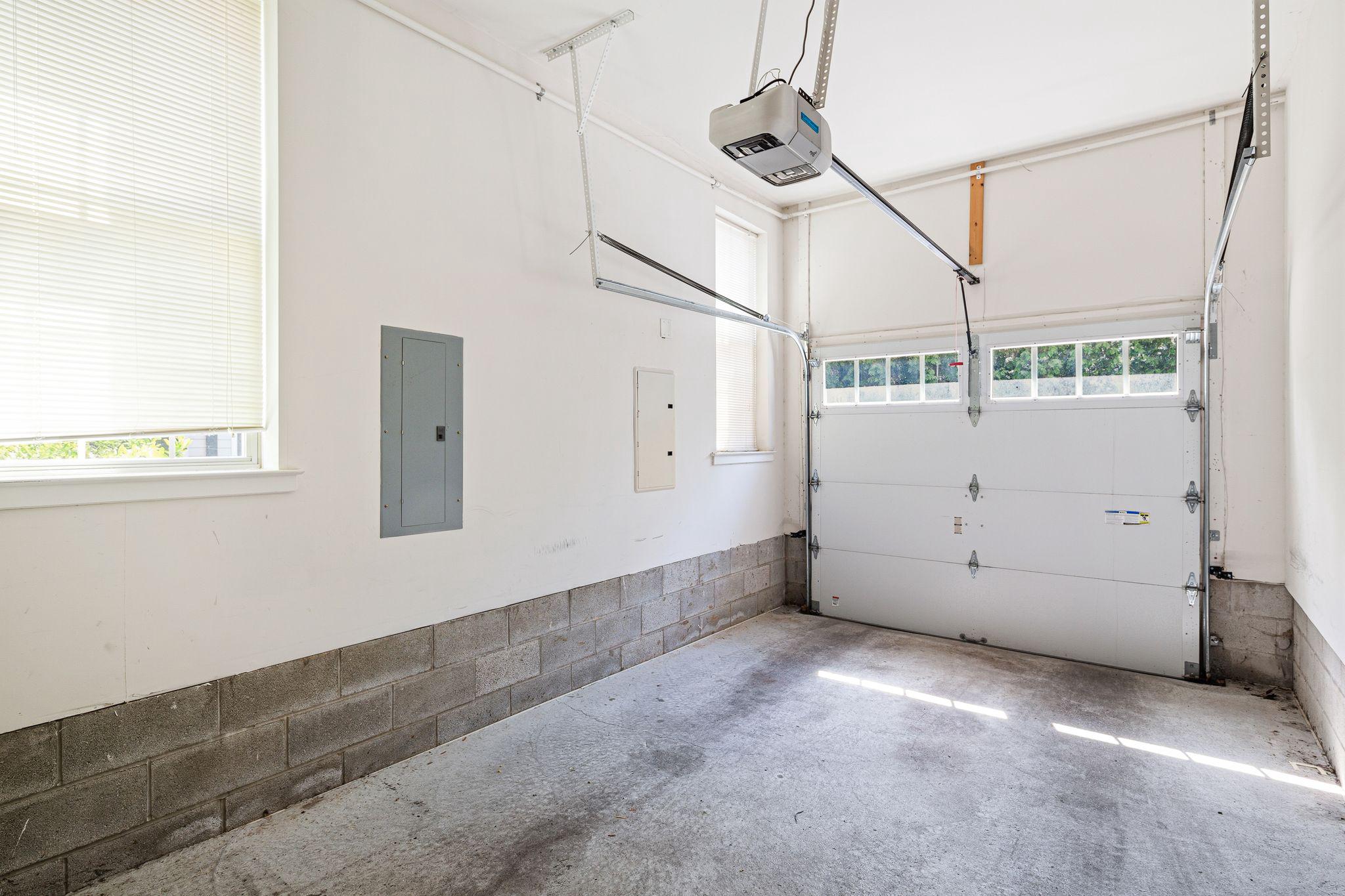 GRADUATE HOSPITAL - Residential