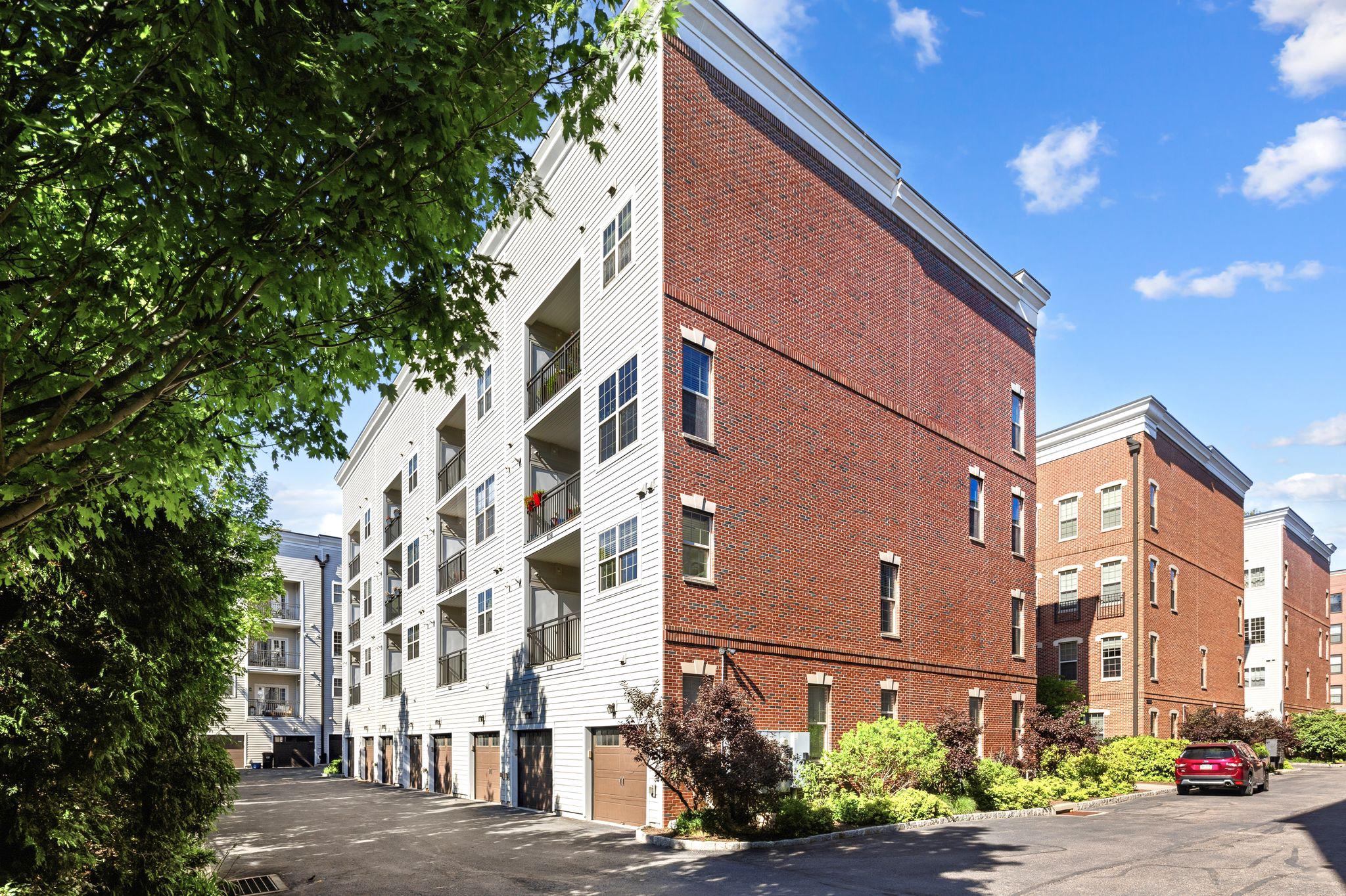 GRADUATE HOSPITAL - Residential