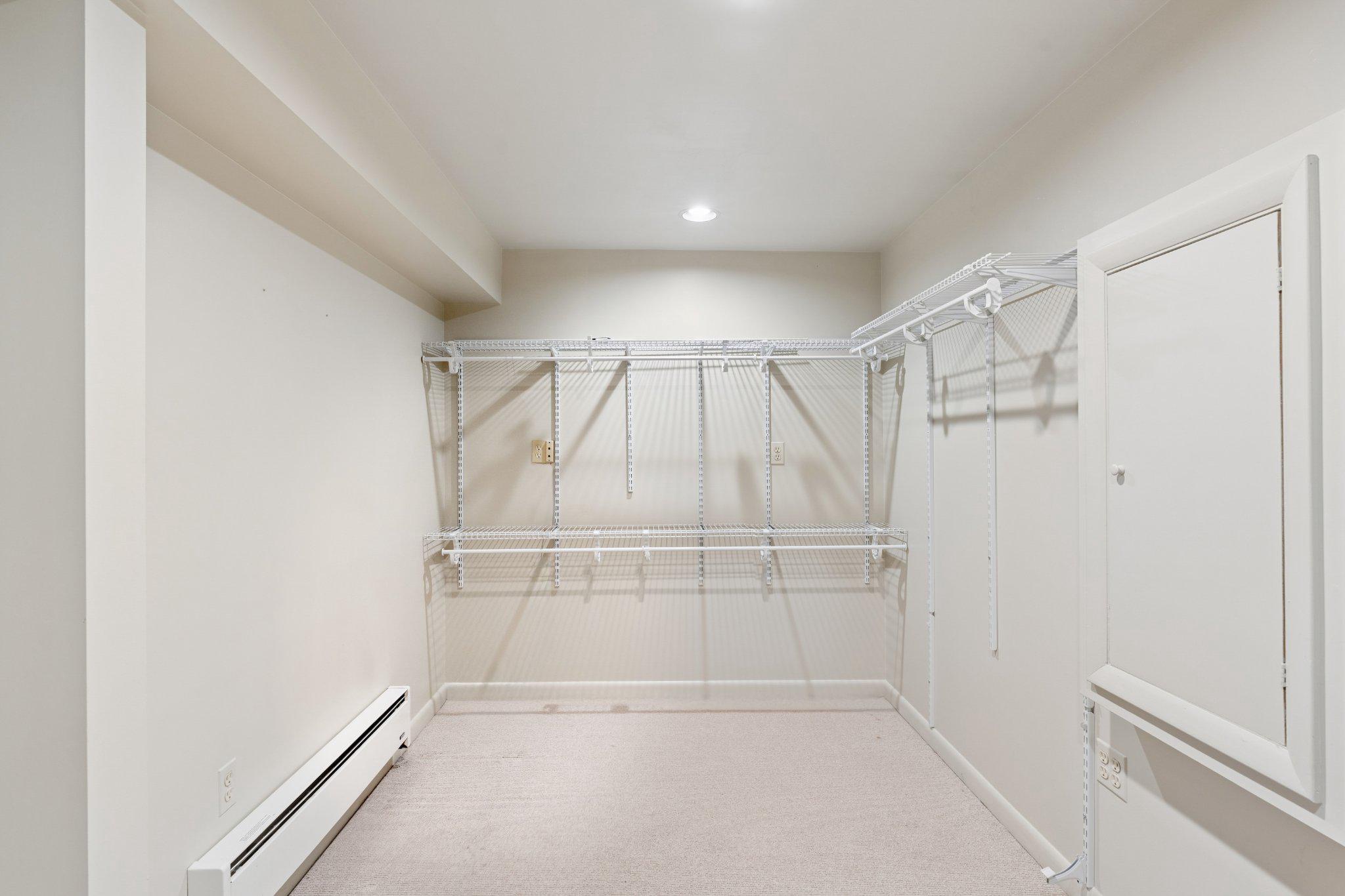 BRIDGEWATER - Residential