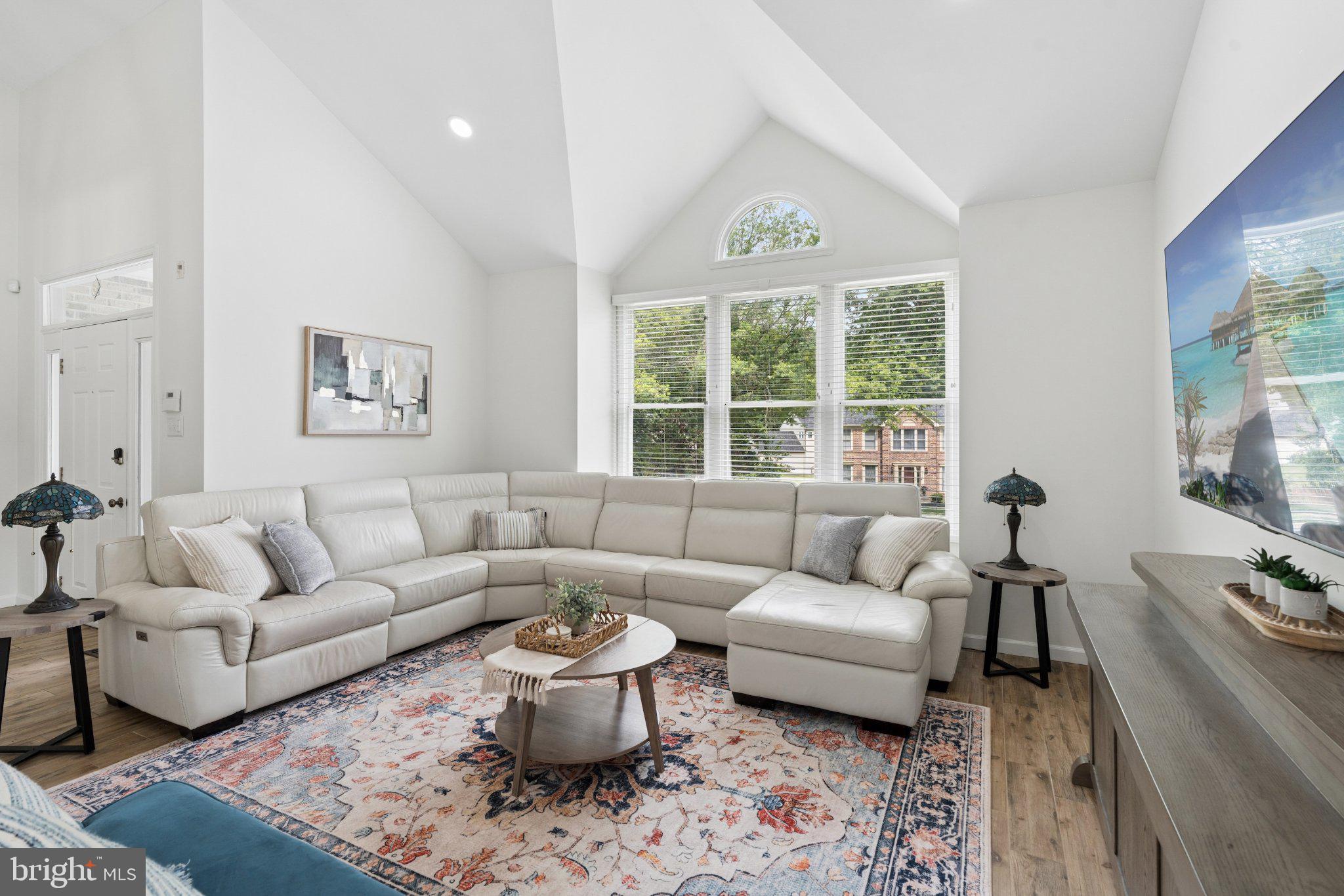 BRIDGEWATER - Residential