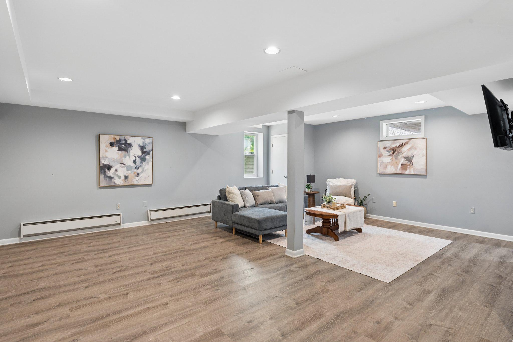 BRIDGEWATER - Residential
