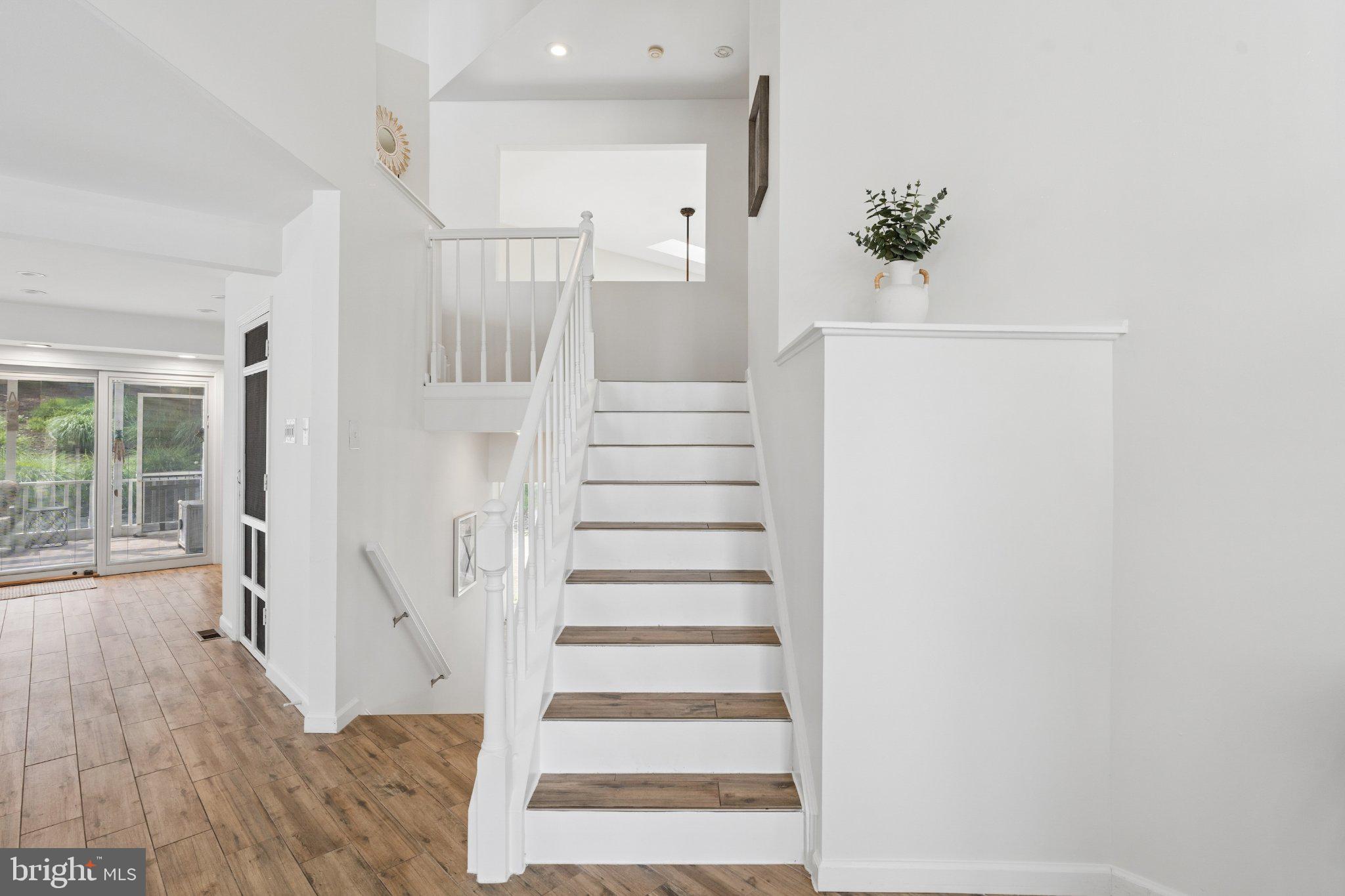 BRIDGEWATER - Residential