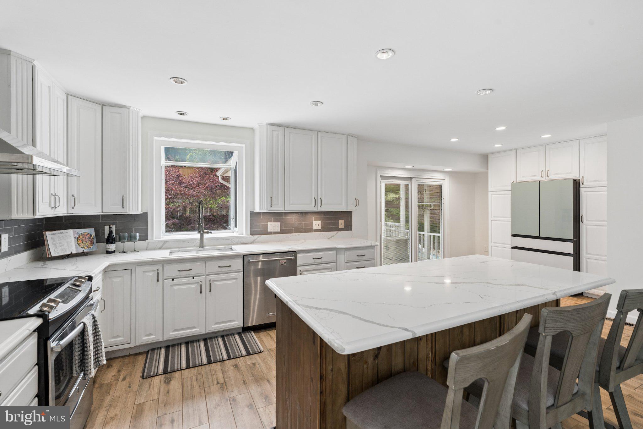 BRIDGEWATER - Residential