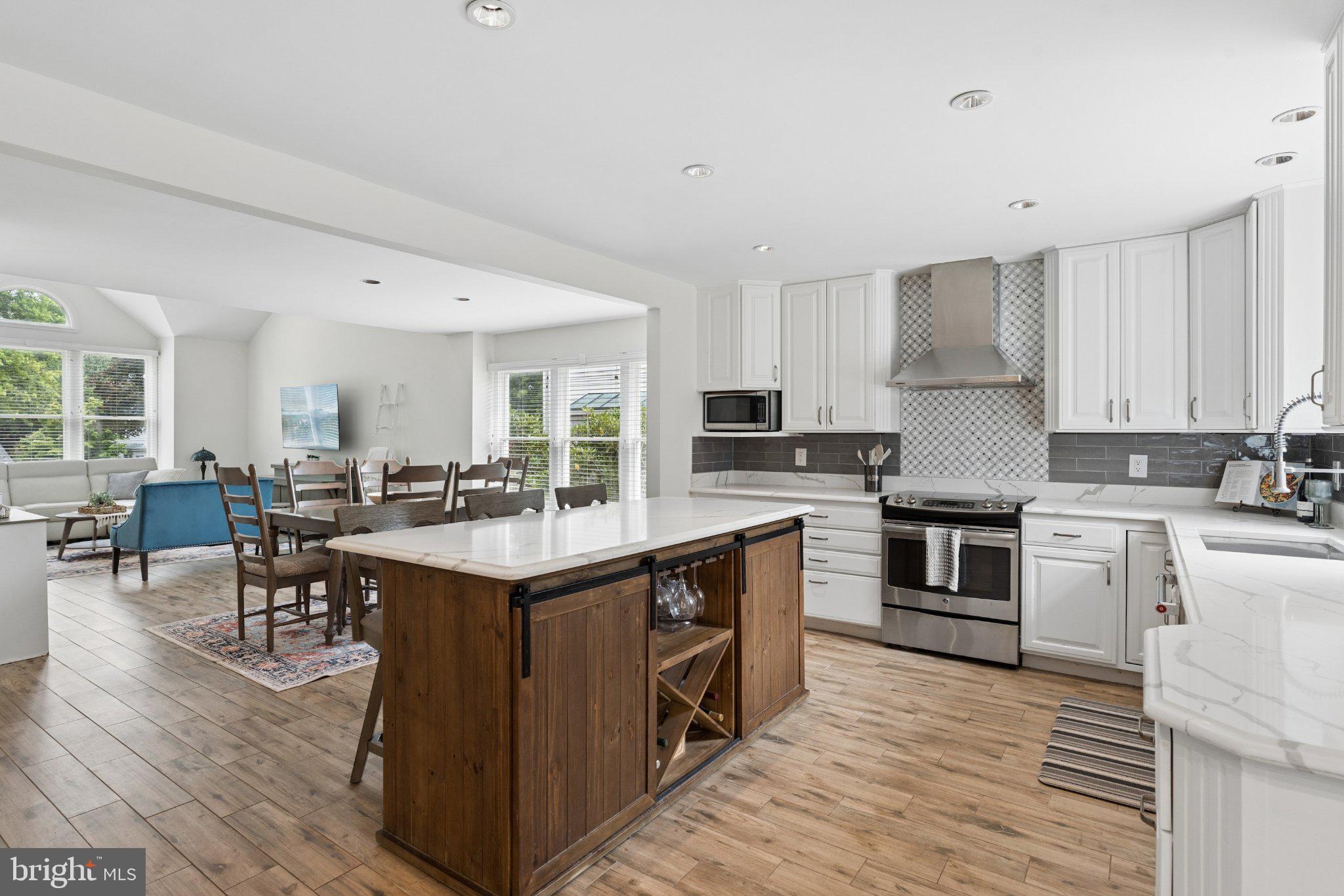 BRIDGEWATER - Residential