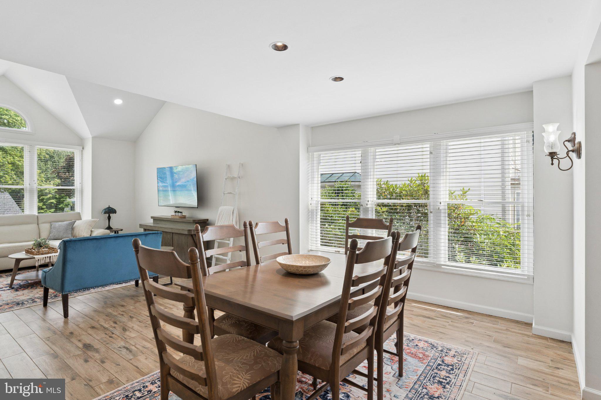 BRIDGEWATER - Residential
